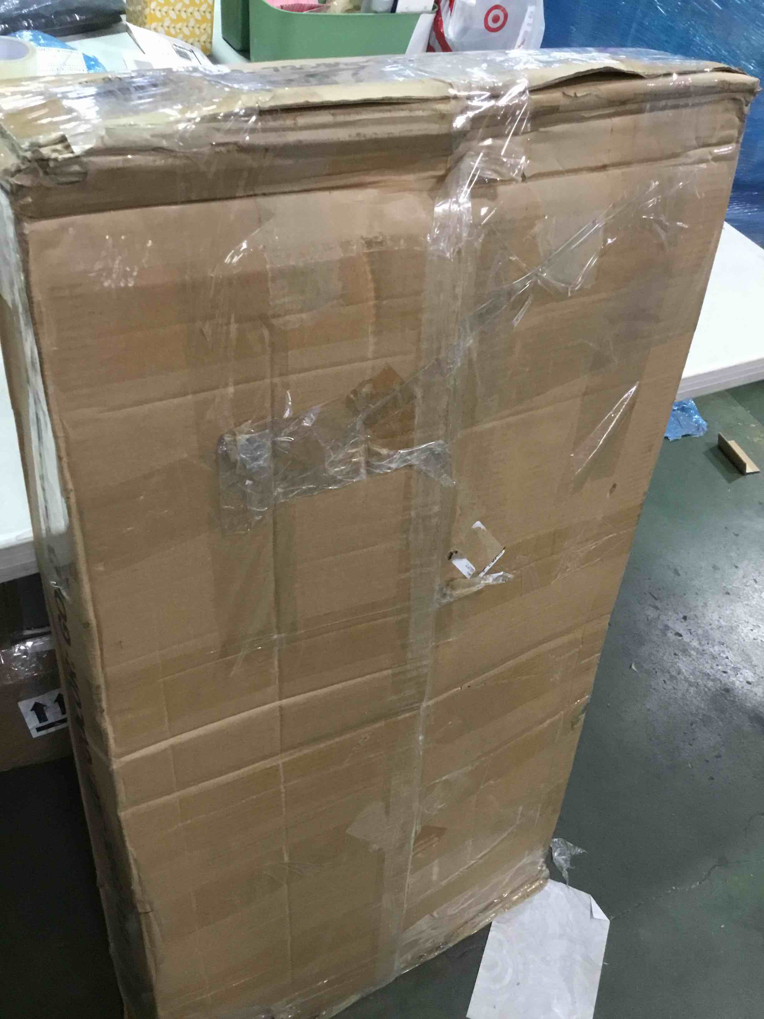 https://s3.amazonaws.com/lotting-images-prod/bidfta/PPE1470318_1734034139653.jpeg