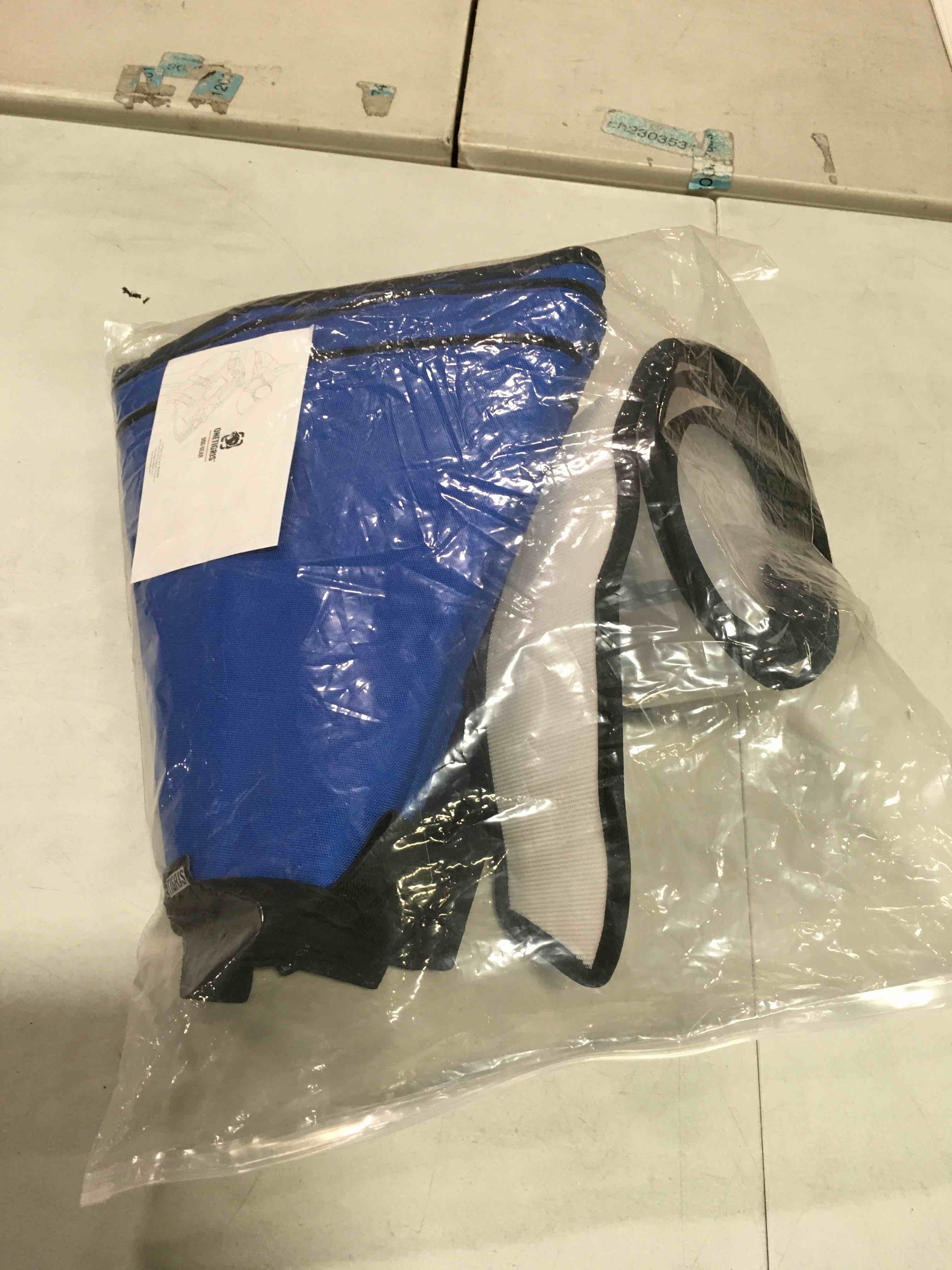 https://s3.amazonaws.com/lotting-images-prod/bidfta/PPE1471048_1732199335036.jpeg