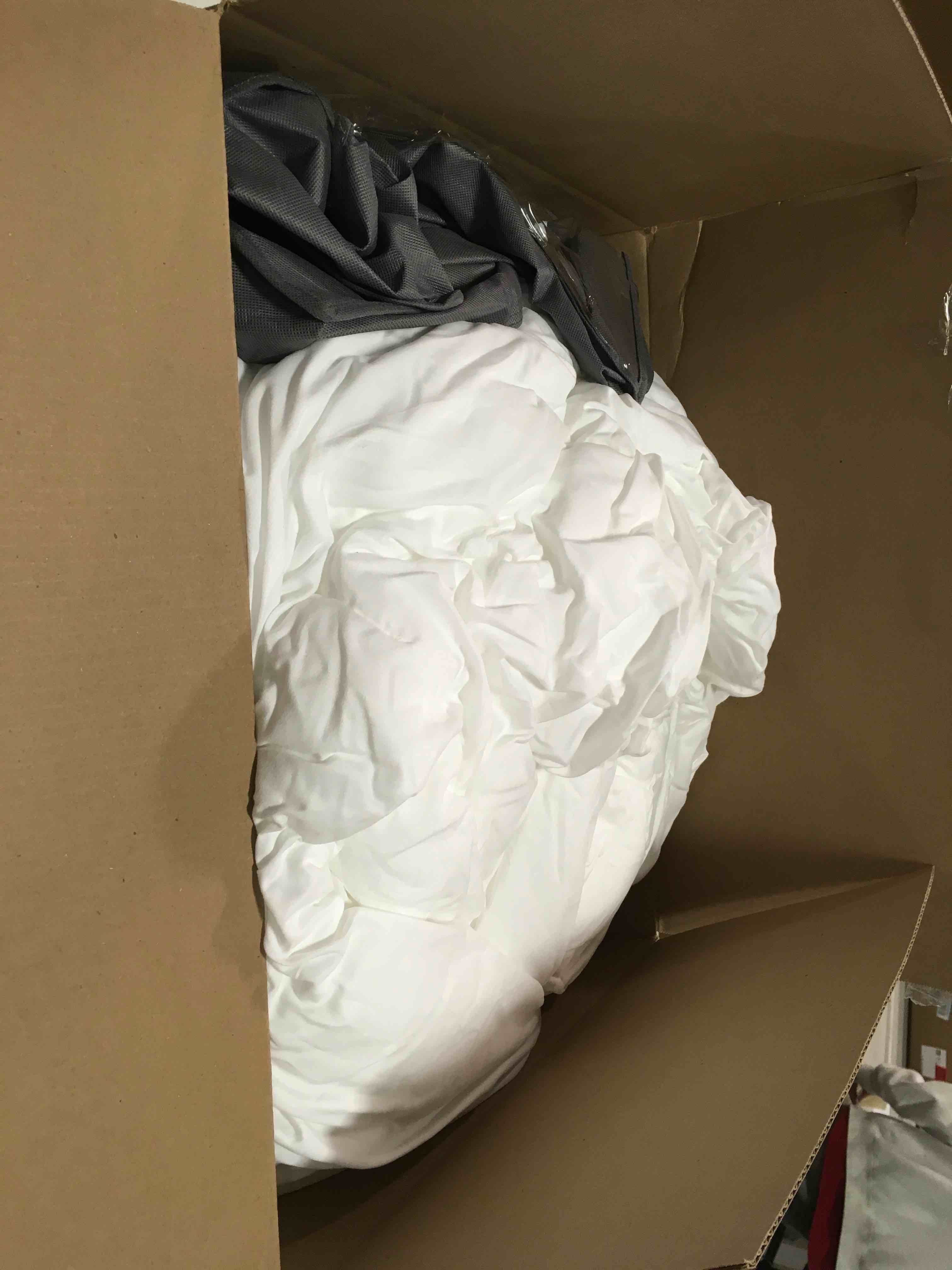 https://s3.amazonaws.com/lotting-images-prod/bidfta/PPE1471063_1732203137965.jpeg