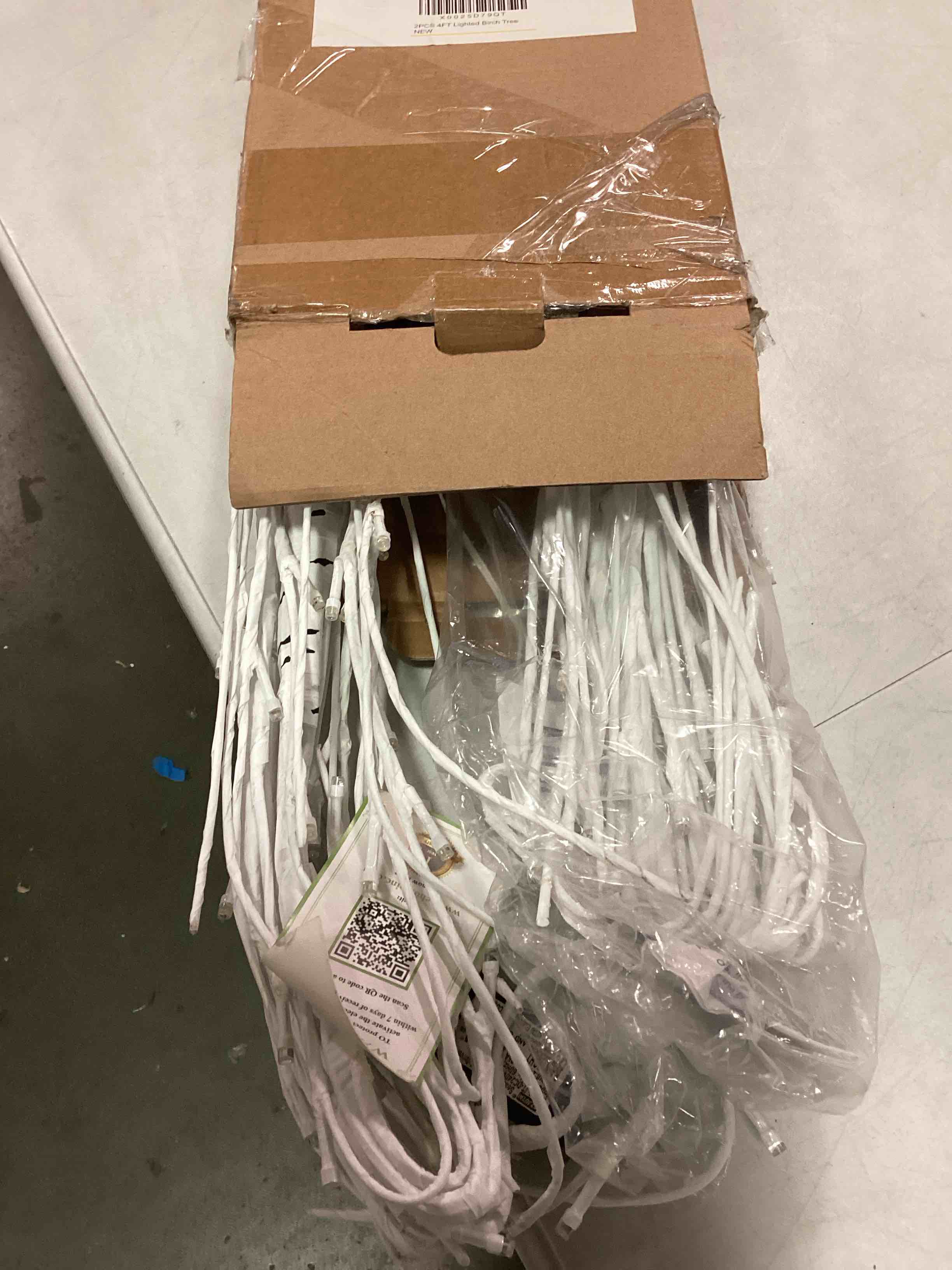 https://s3.amazonaws.com/lotting-images-prod/bidfta/PPE1471609_1732654501093.jpeg