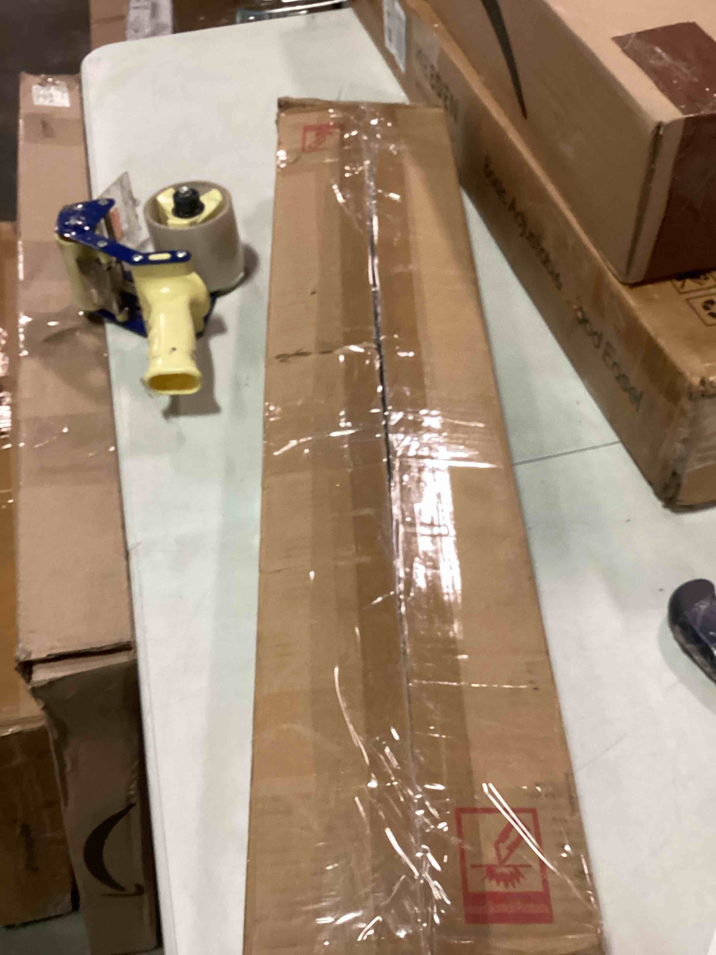 https://s3.amazonaws.com/lotting-images-prod/bidfta/PPE1471617_1732654938329.jpeg