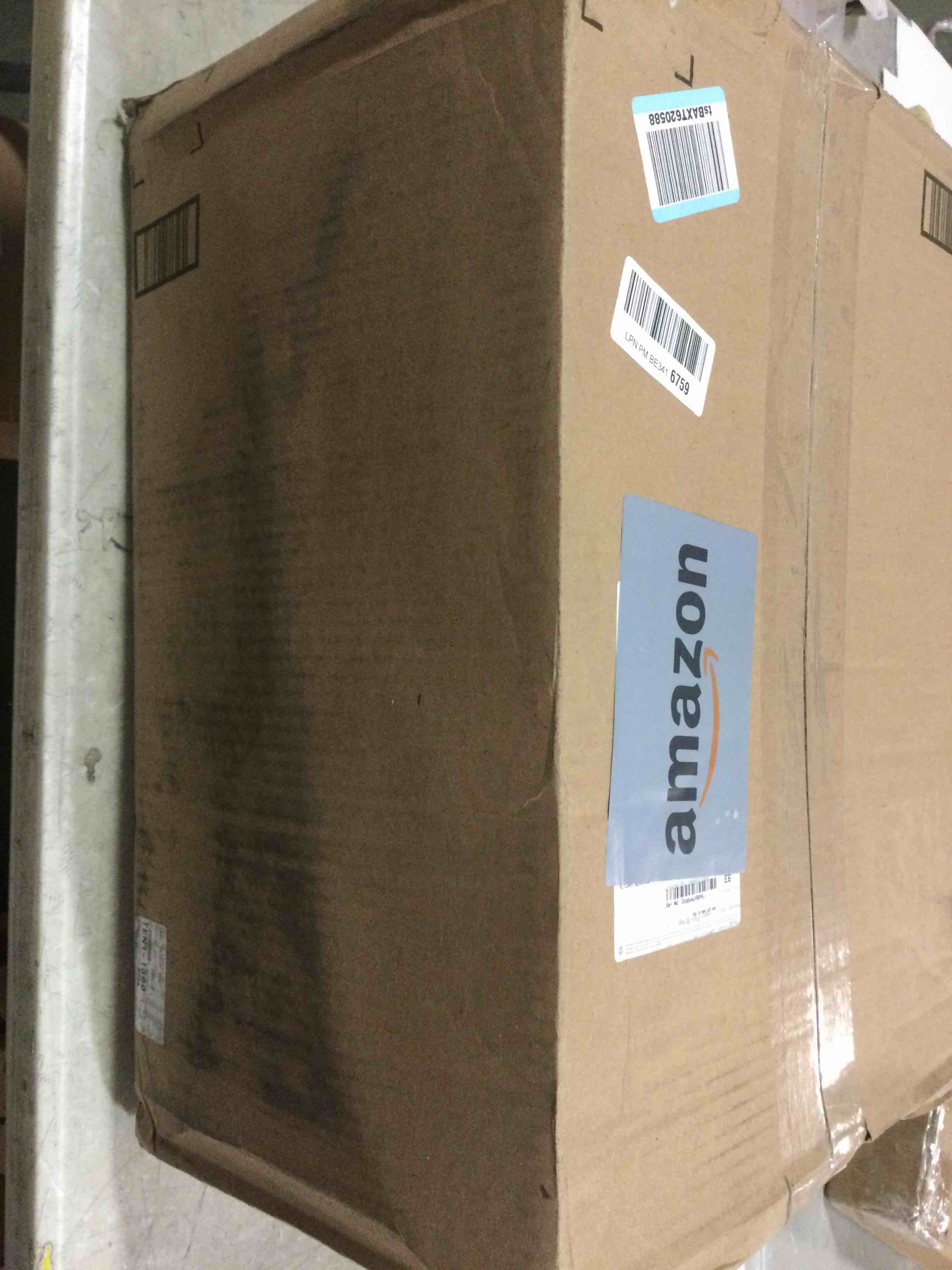 https://s3.amazonaws.com/lotting-images-prod/bidfta/PPE1472278_1733759859672.jpeg