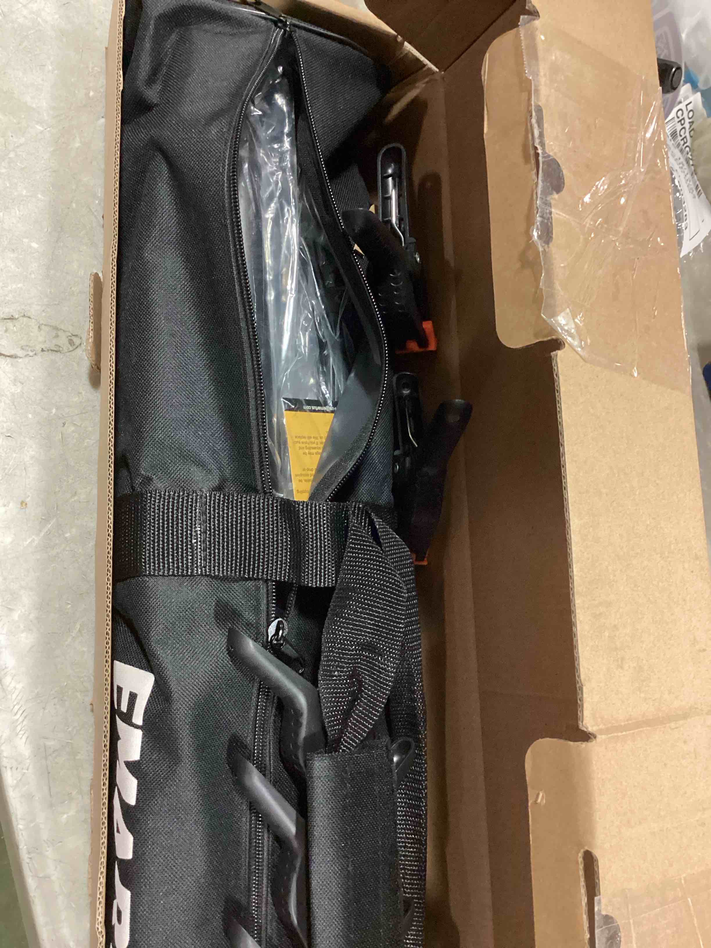 https://s3.amazonaws.com/lotting-images-prod/bidfta/PPE1473107_1734536970101.jpeg