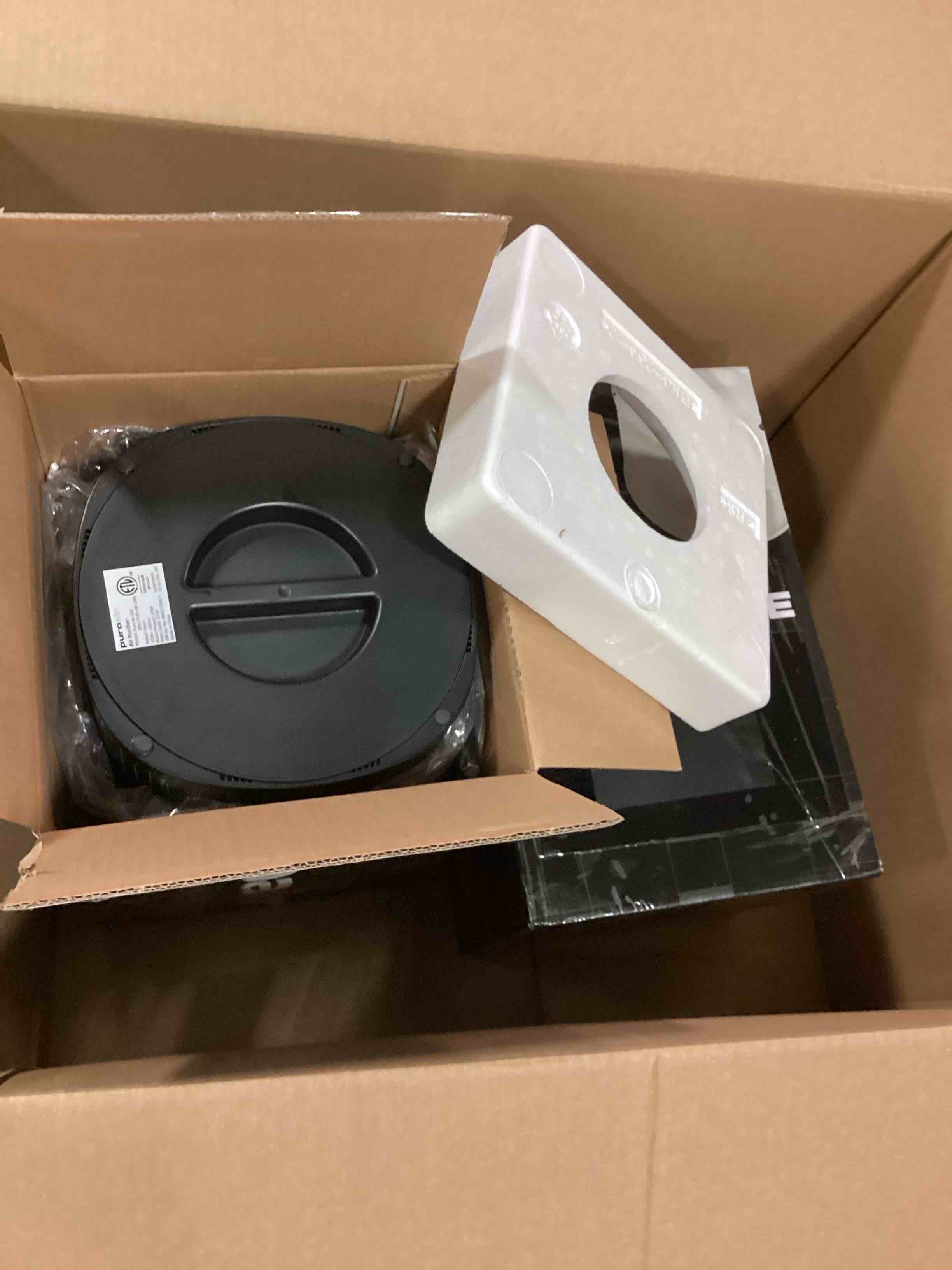 https://s3.amazonaws.com/lotting-images-prod/bidfta/PPE1473207_1734613236153.jpeg