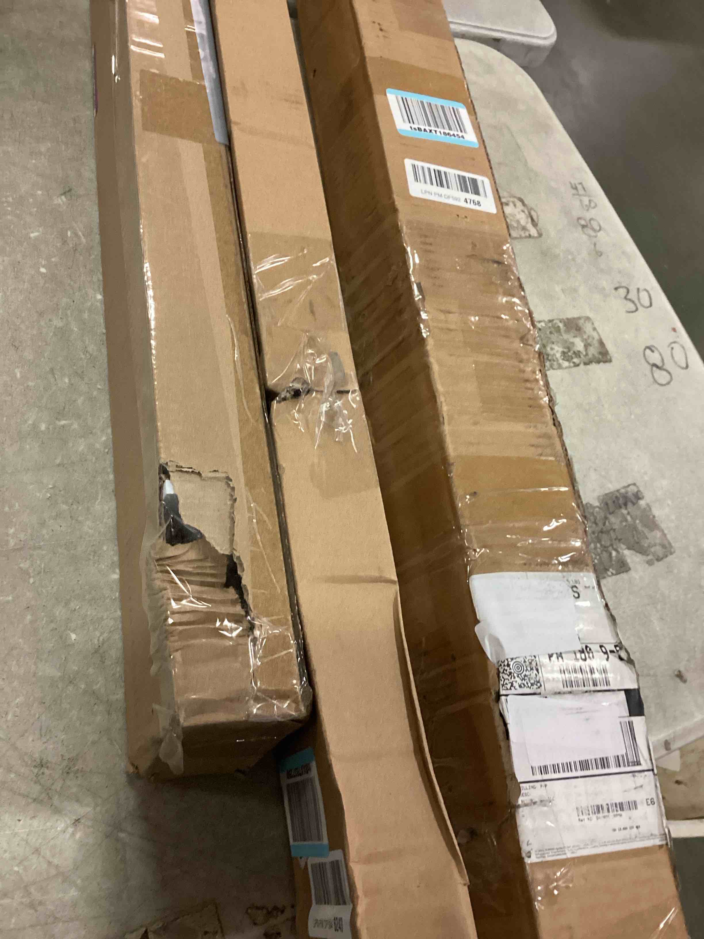 https://s3.amazonaws.com/lotting-images-prod/bidfta/PPE1473251_1734621784163.jpeg