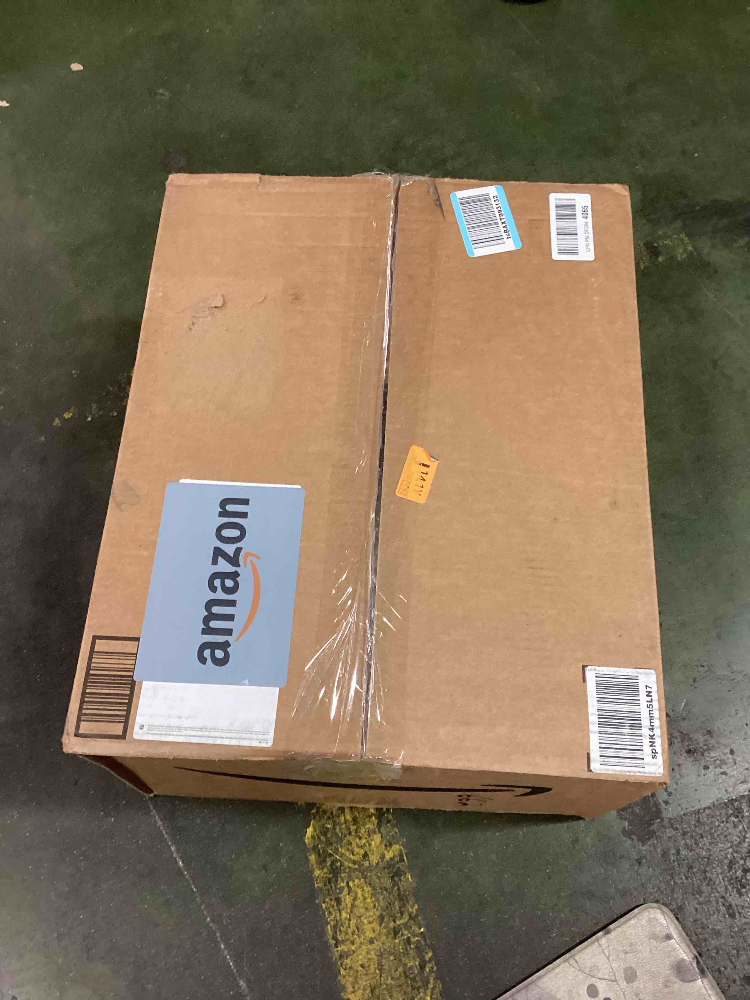 https://s3.amazonaws.com/lotting-images-prod/bidfta/PPE1473968_1735589737461.jpeg