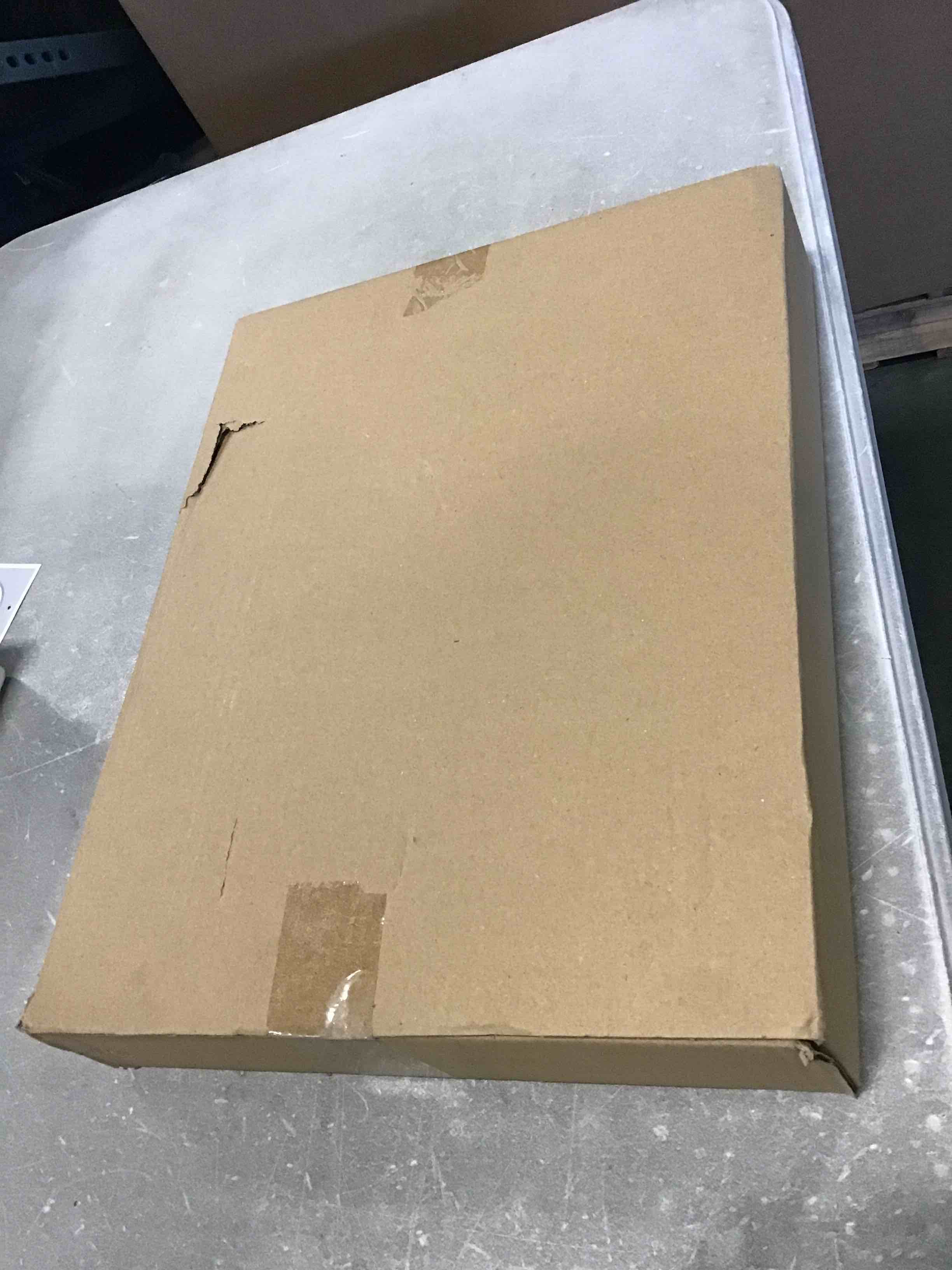 https://s3.amazonaws.com/lotting-images-prod/bidfta/PPE1474299_1732133616261.jpeg