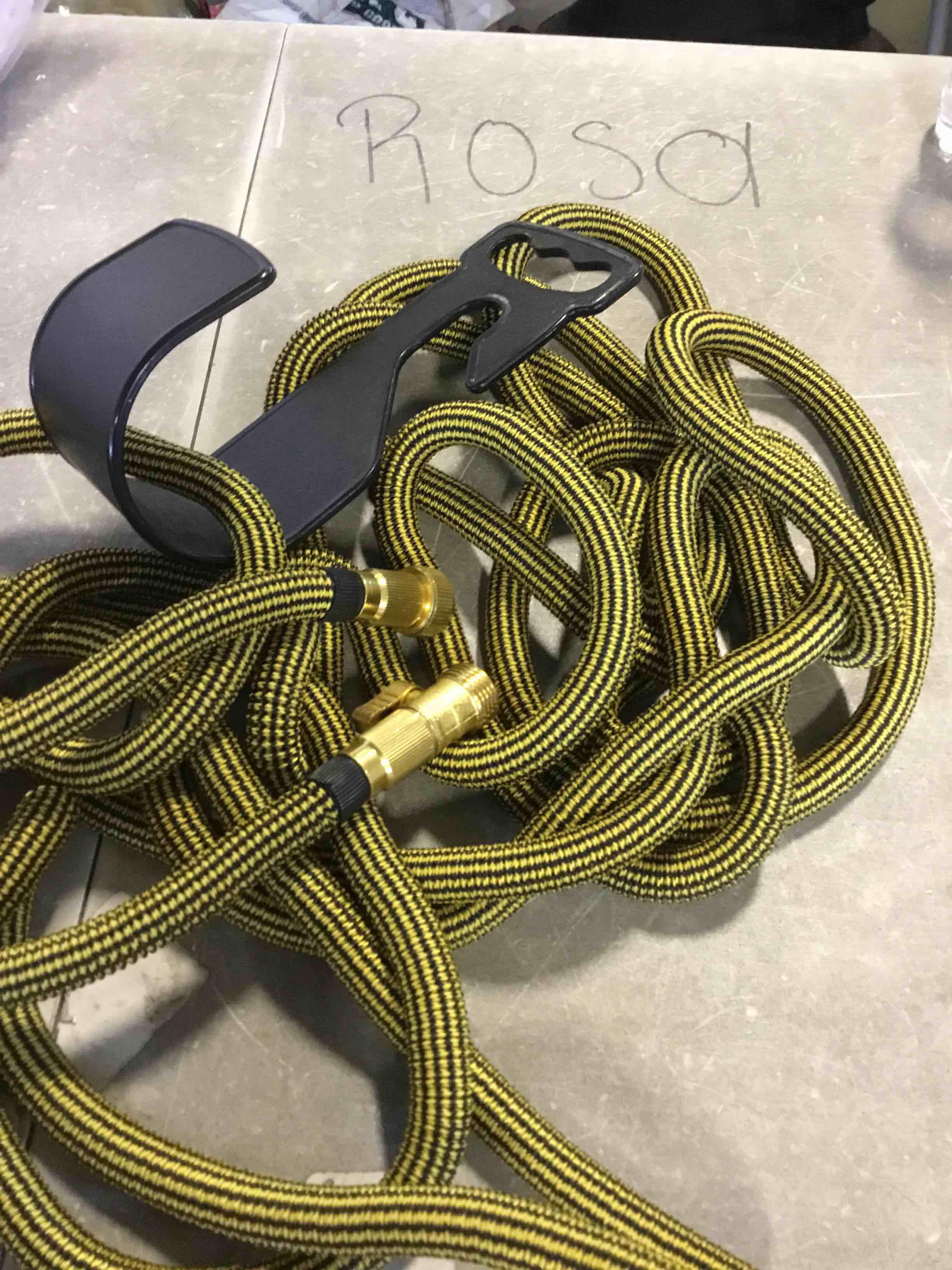 https://s3.amazonaws.com/lotting-images-prod/bidfta/PPE1475367_1733153336683.jpeg