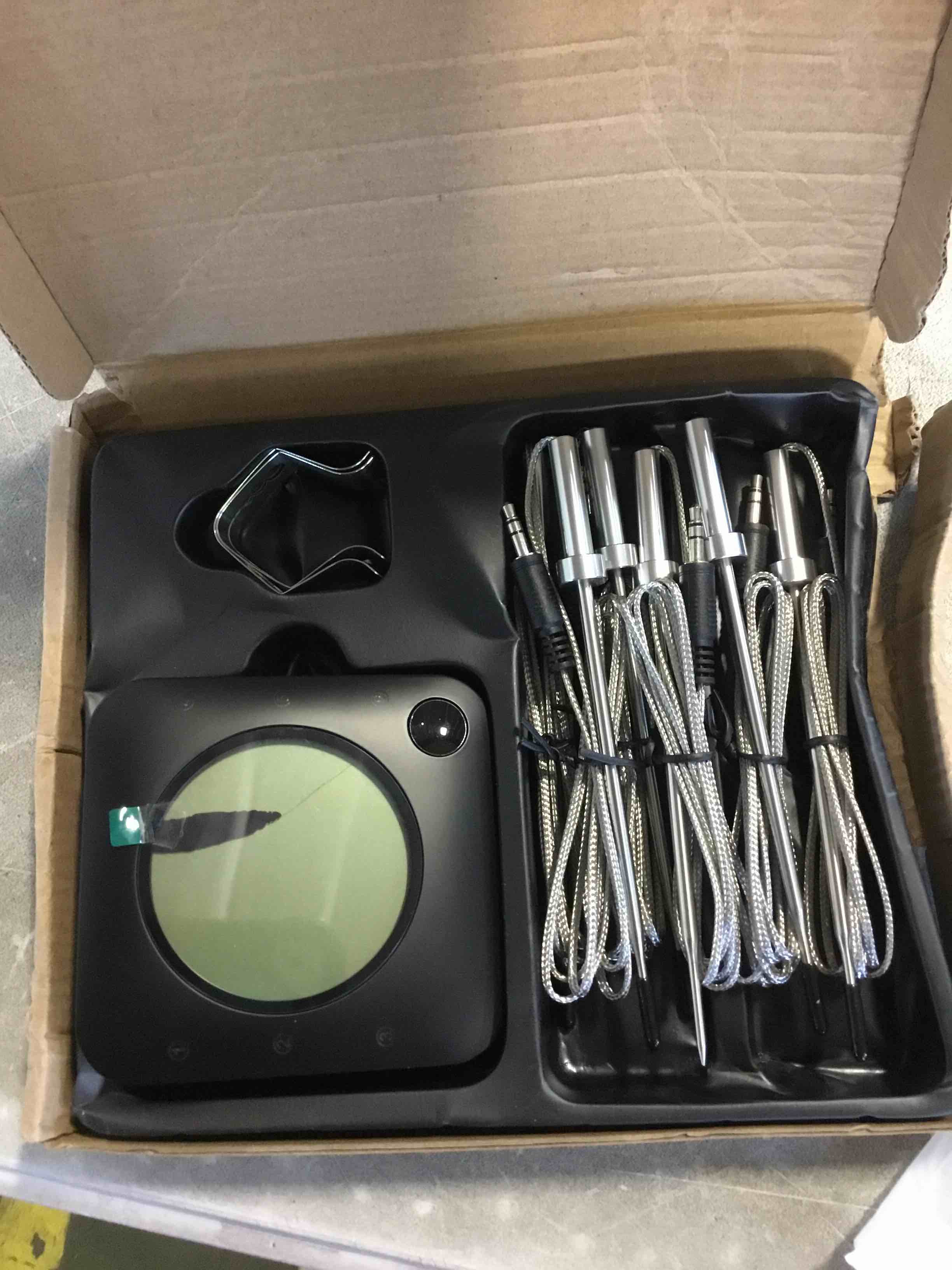 https://s3.amazonaws.com/lotting-images-prod/bidfta/PPE1475374_1733156125218.jpeg