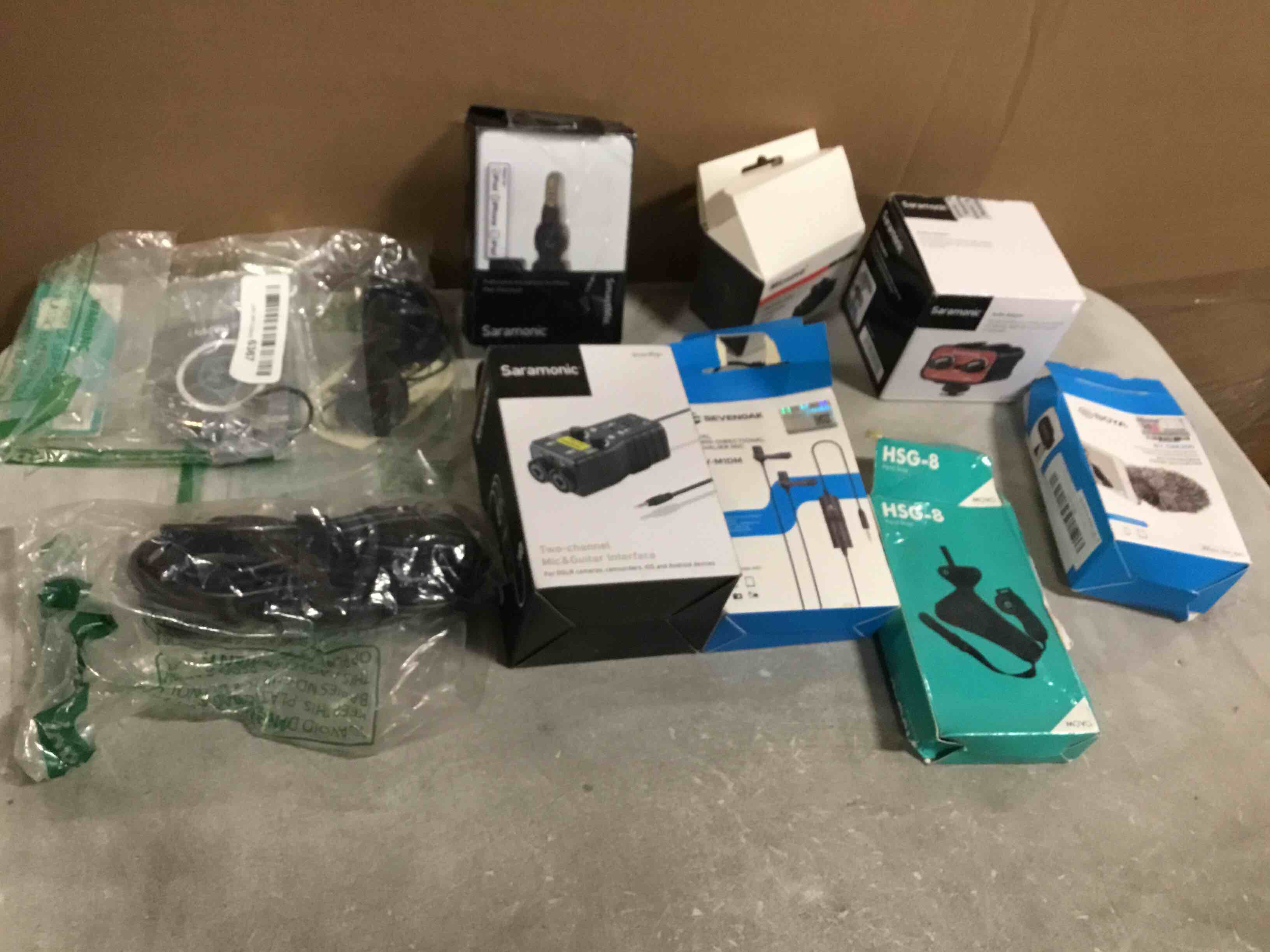https://s3.amazonaws.com/lotting-images-prod/bidfta/PPE1475635_1733487922746.jpeg