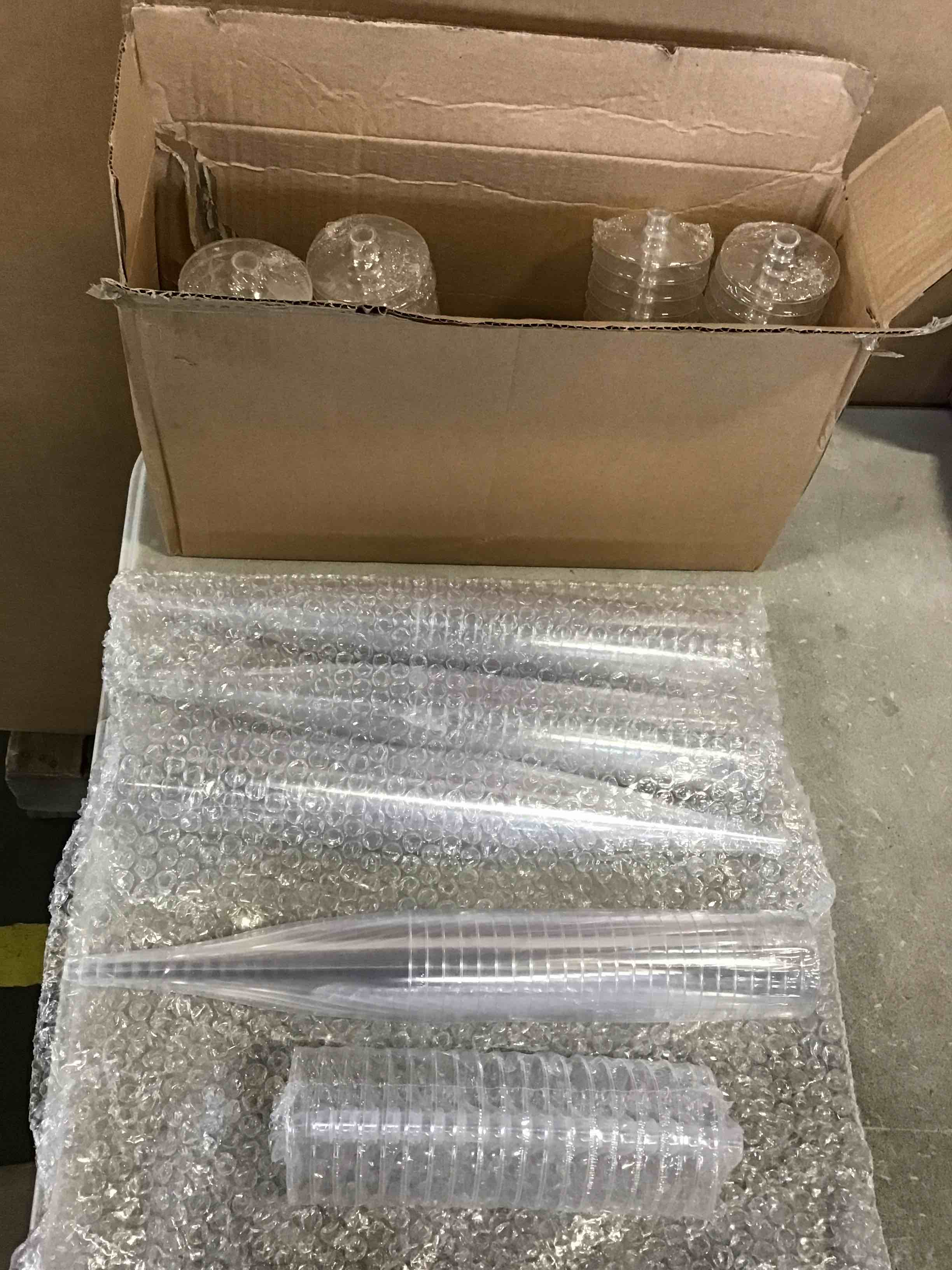 https://s3.amazonaws.com/lotting-images-prod/bidfta/PPE1476281_1734104850204.jpeg