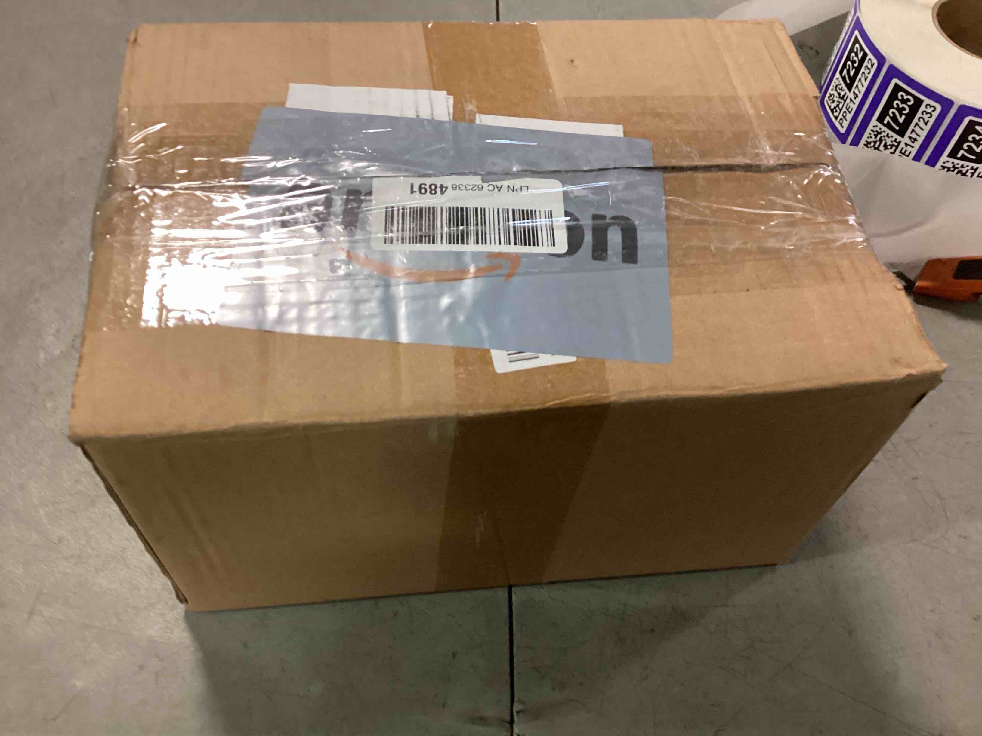 https://s3.amazonaws.com/lotting-images-prod/bidfta/PPE1477226_1732298254870.jpeg