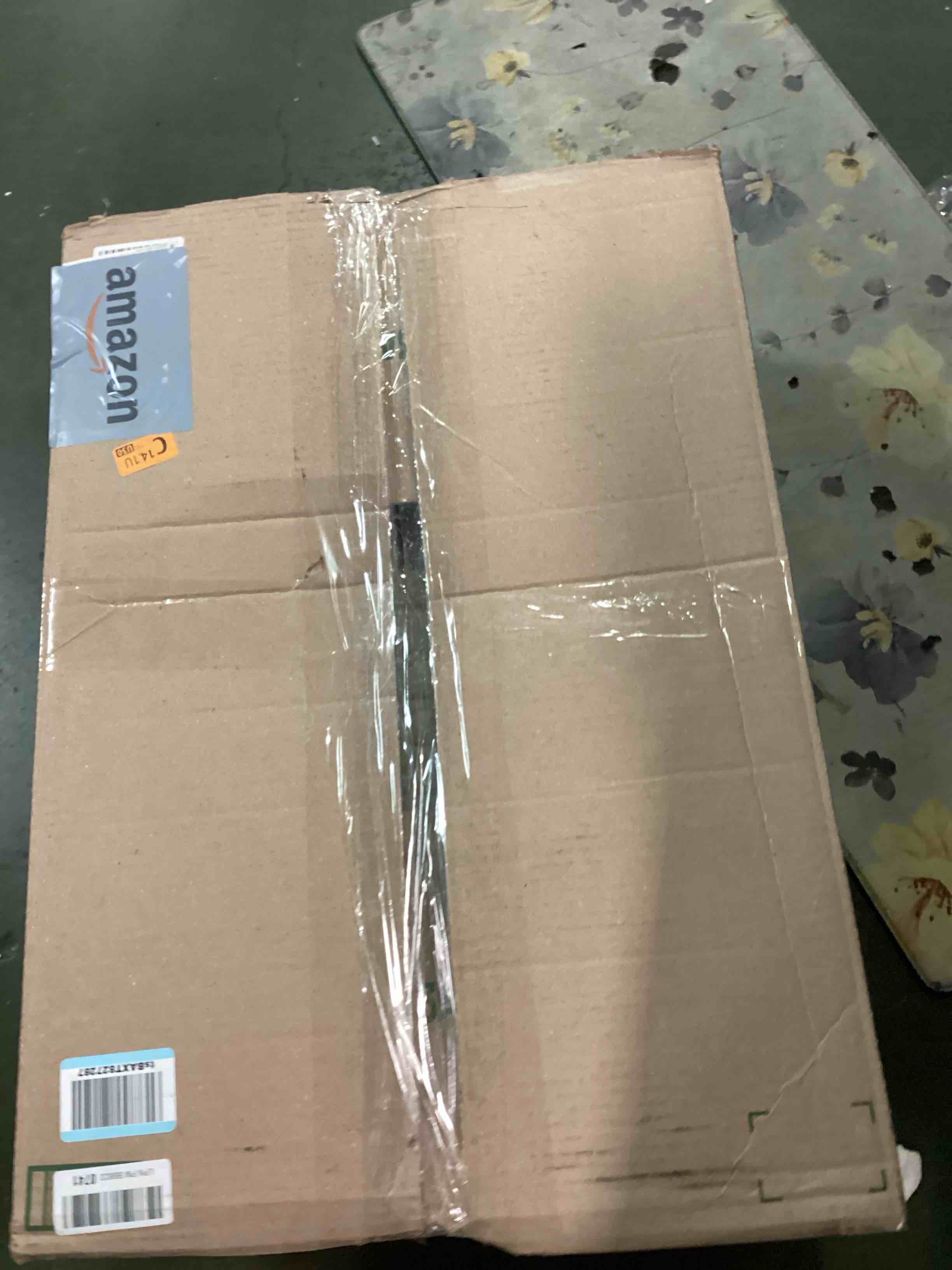 https://s3.amazonaws.com/lotting-images-prod/bidfta/PPE1477411_1732566808430.jpeg