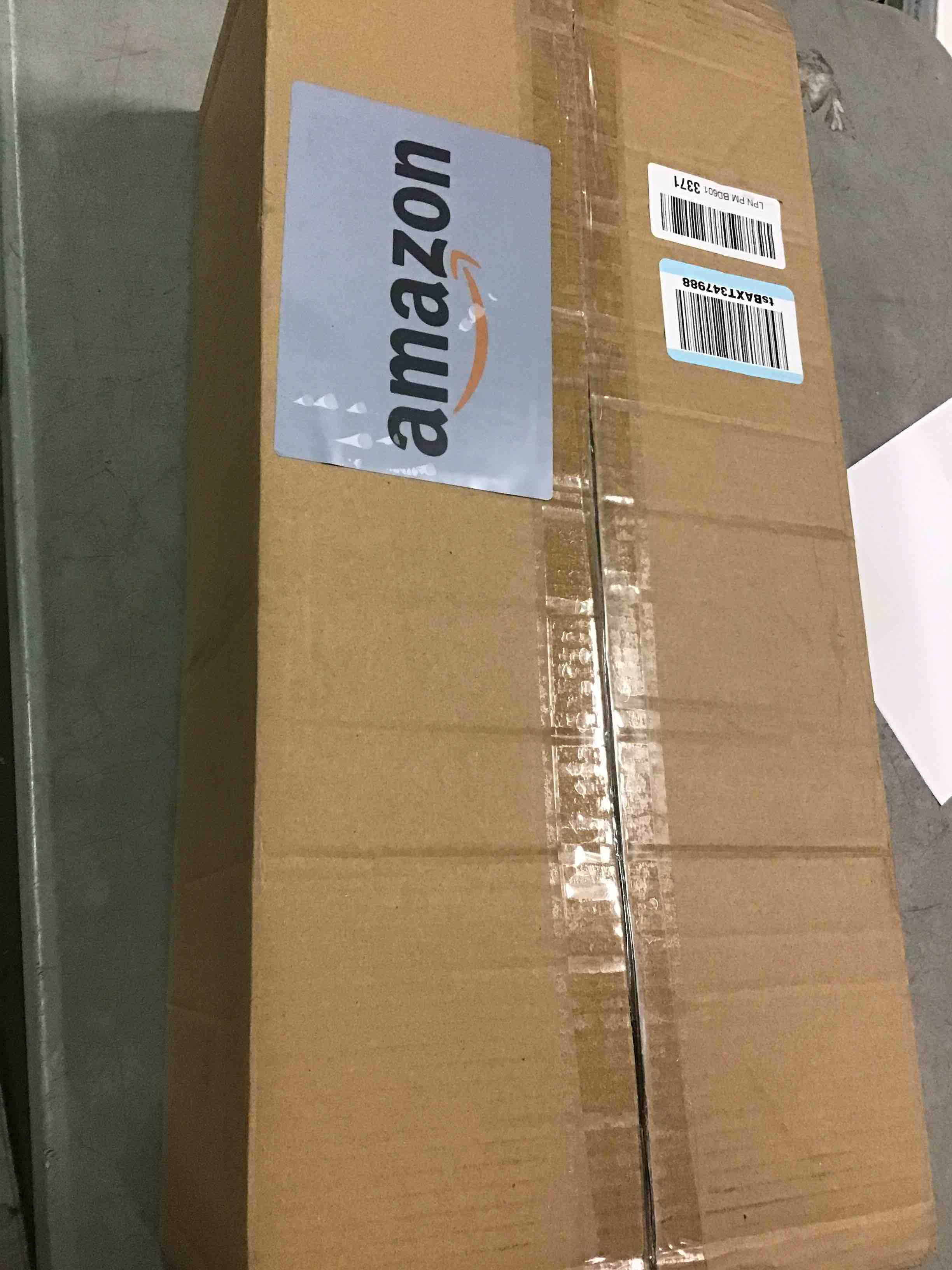 https://s3.amazonaws.com/lotting-images-prod/bidfta/PPE1477628_1732732291451.jpeg