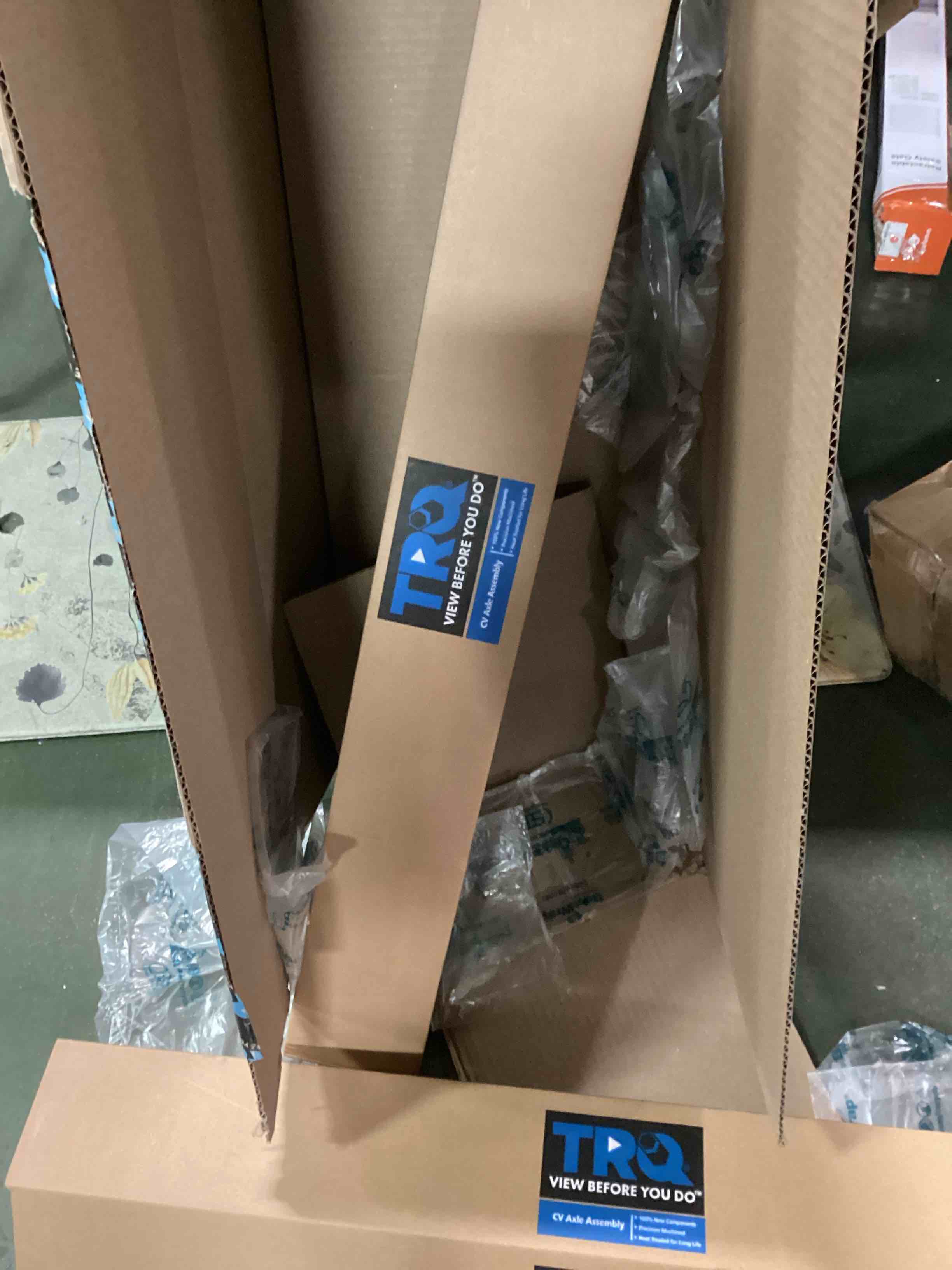 https://s3.amazonaws.com/lotting-images-prod/bidfta/PPE1477692_1732887673455.jpeg