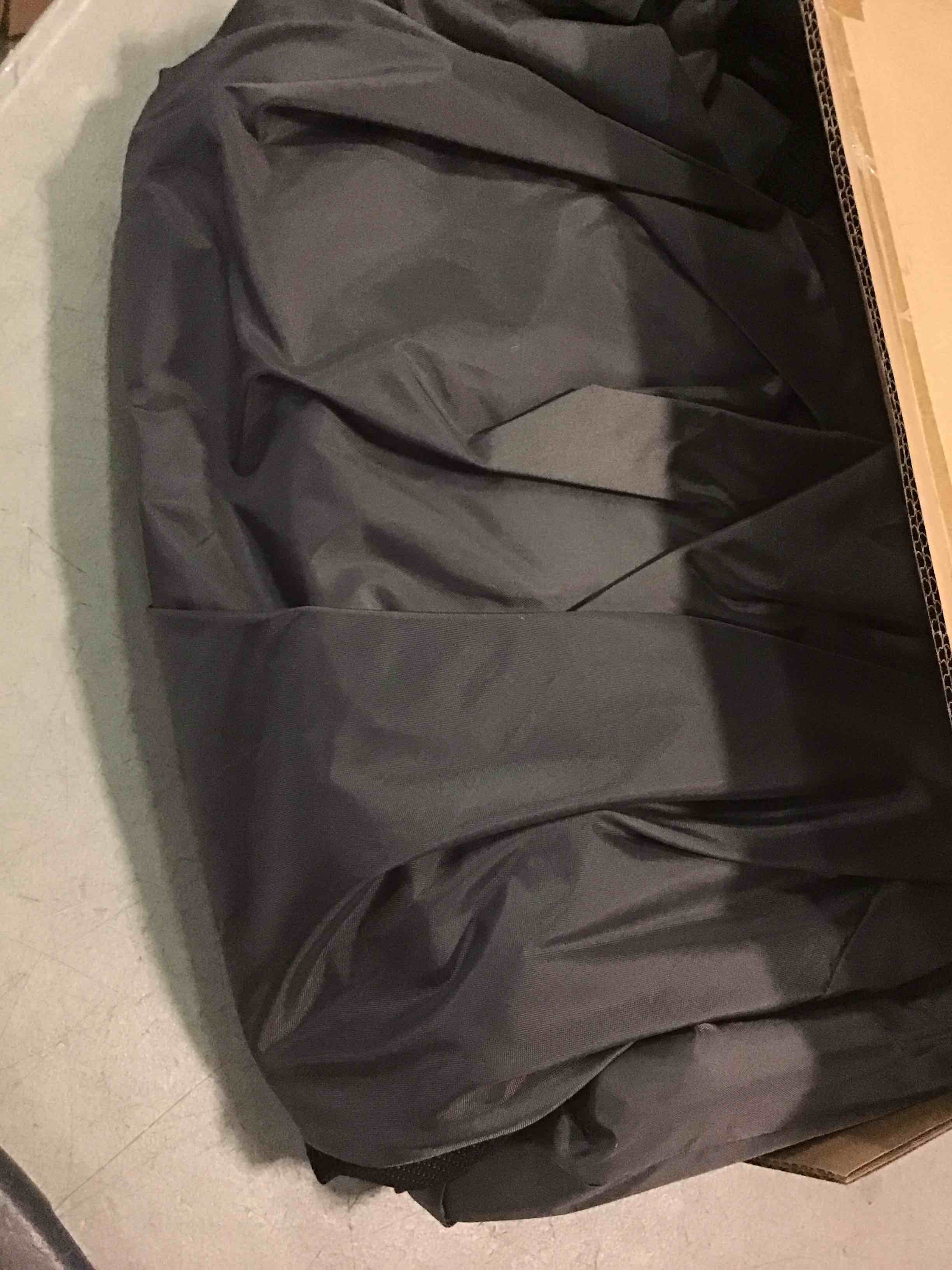 https://s3.amazonaws.com/lotting-images-prod/bidfta/PPE1477802_1733151436306.jpeg