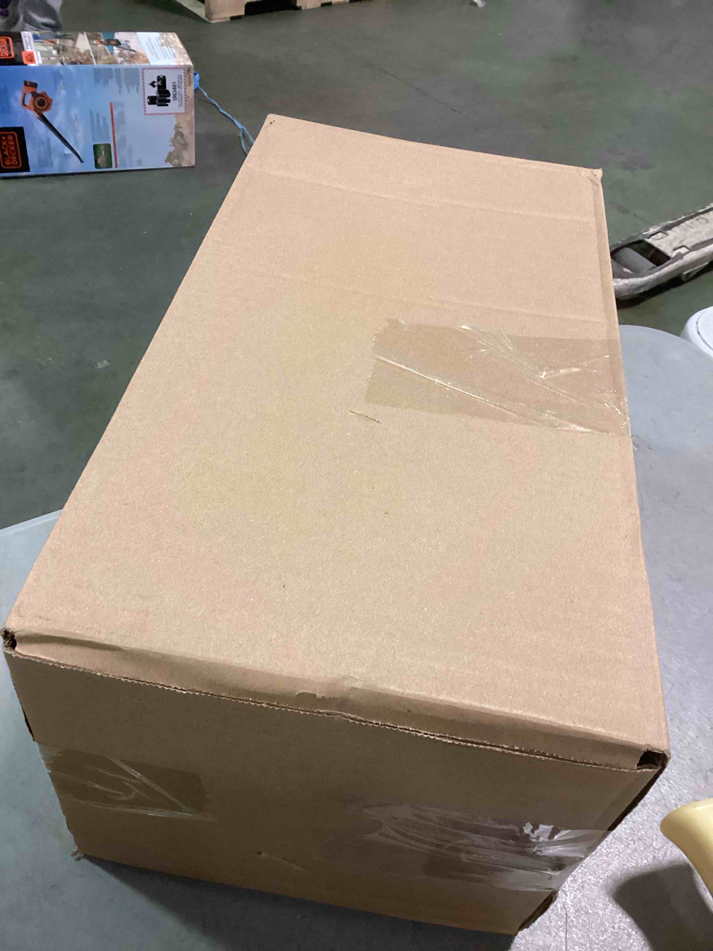https://s3.amazonaws.com/lotting-images-prod/bidfta/PPE1478250_1733250409363.jpeg