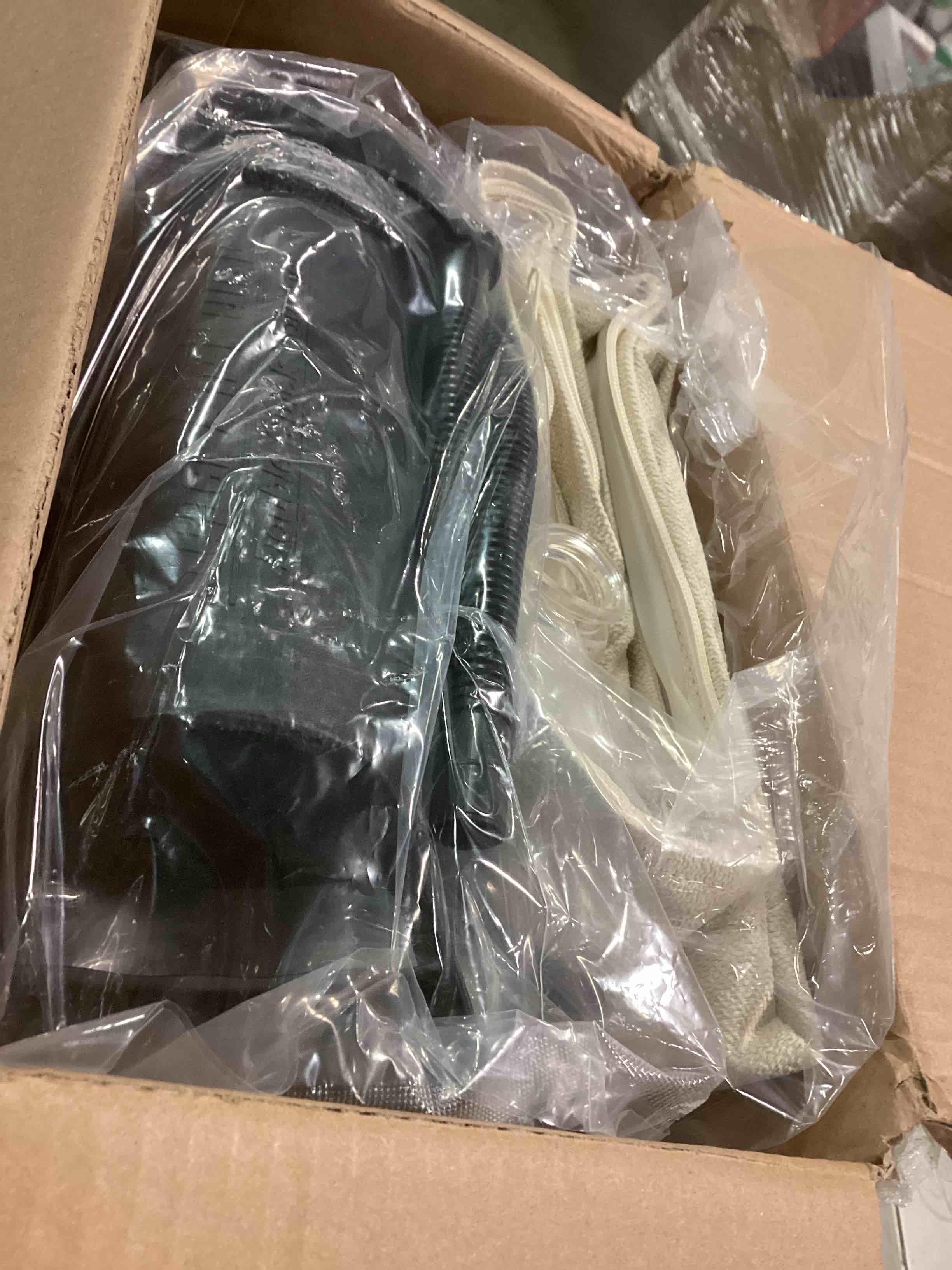 https://s3.amazonaws.com/lotting-images-prod/bidfta/PPE1478596_1733344629977.jpeg