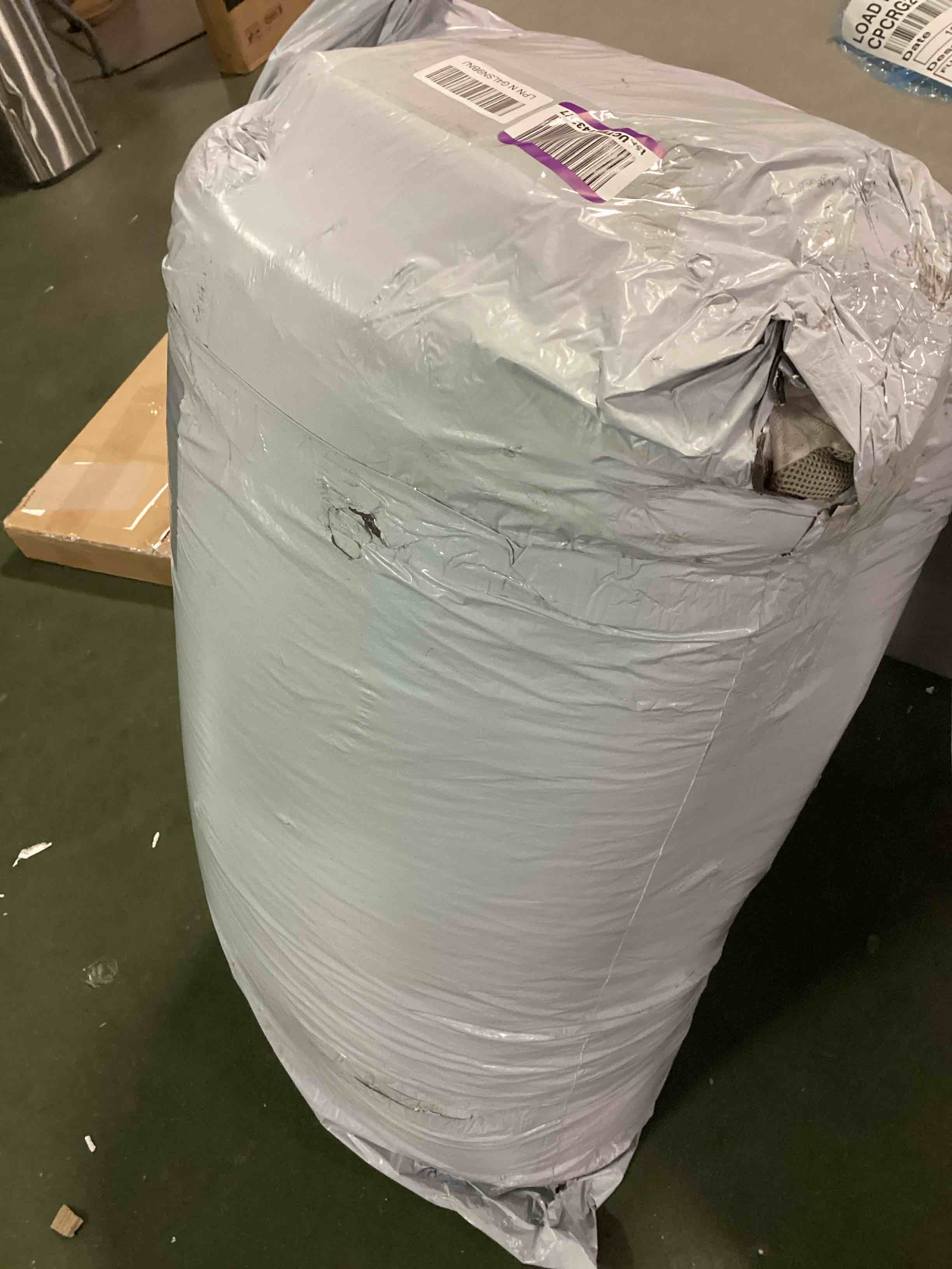 https://s3.amazonaws.com/lotting-images-prod/bidfta/PPE1479497_1733770479007.jpeg