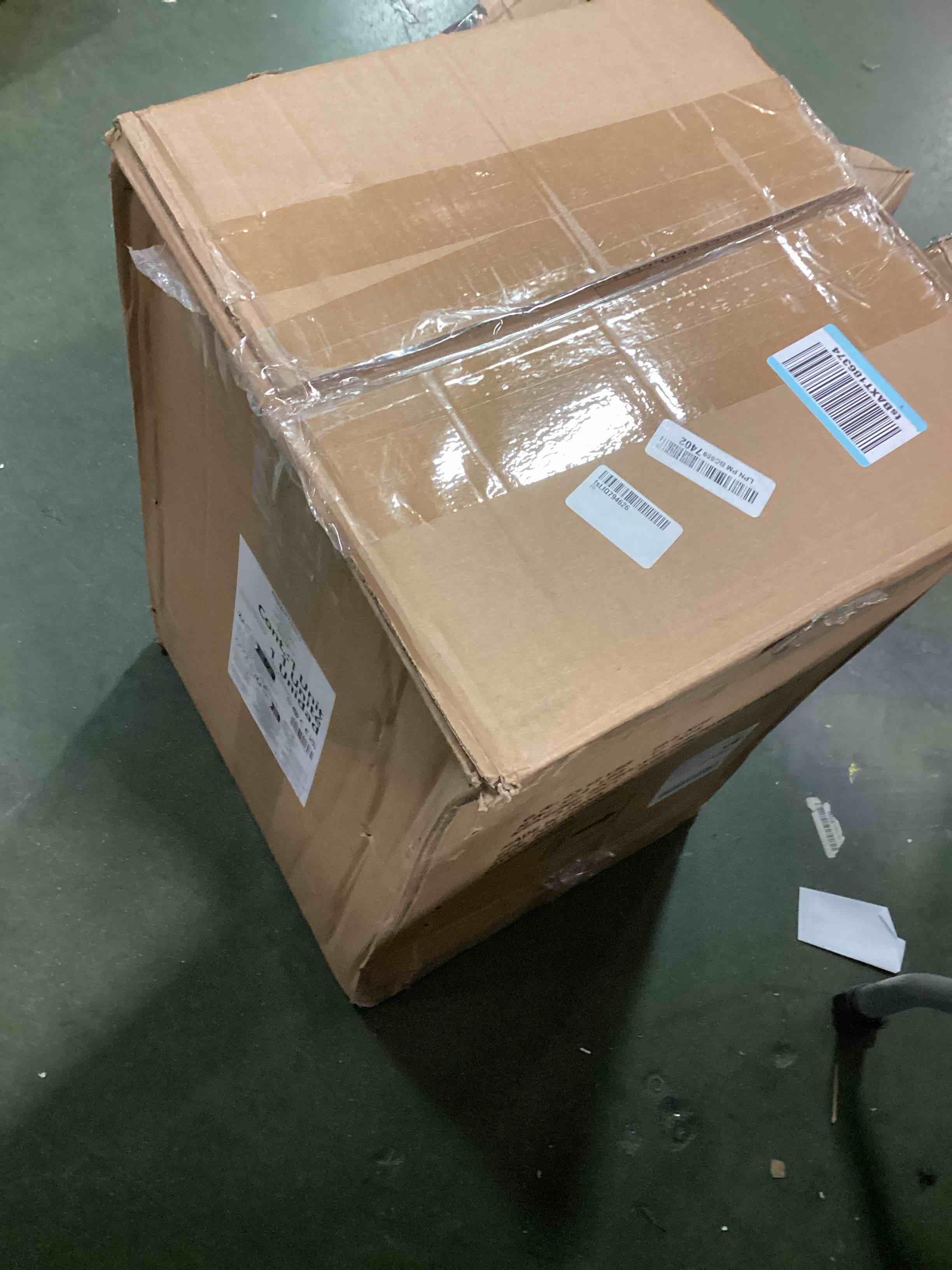 https://s3.amazonaws.com/lotting-images-prod/bidfta/PPE1479987_1734006349765.jpeg