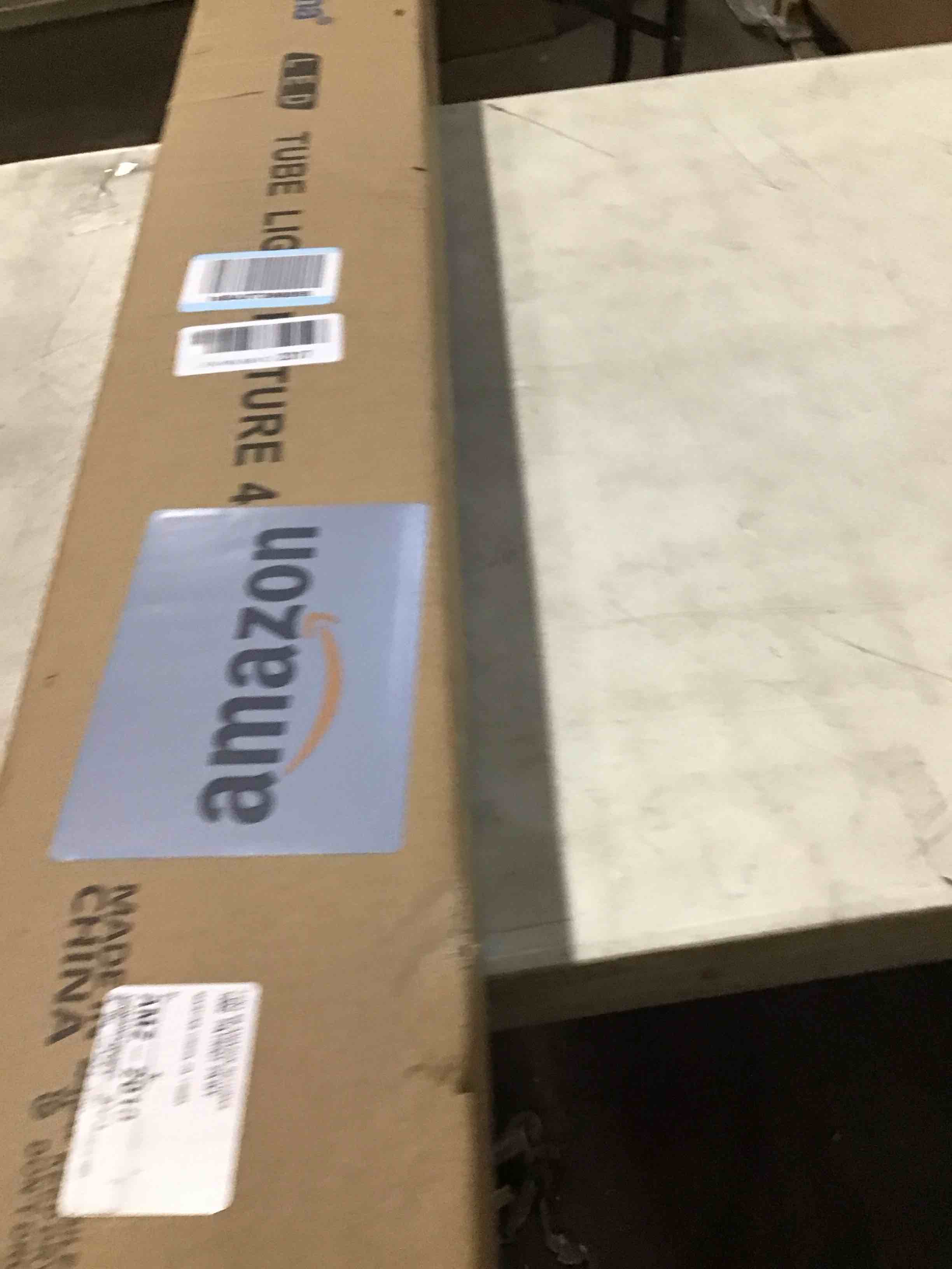 https://s3.amazonaws.com/lotting-images-prod/bidfta/PPE1480035_1730929928000.jpeg
