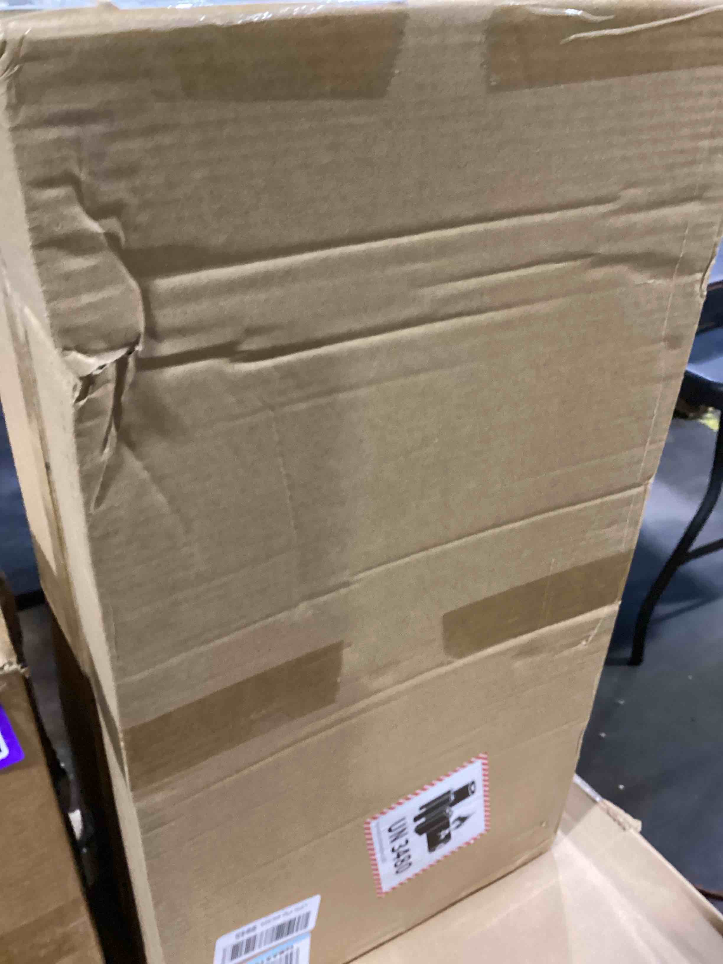 https://s3.amazonaws.com/lotting-images-prod/bidfta/PPE1480207_1731013436930.jpeg
