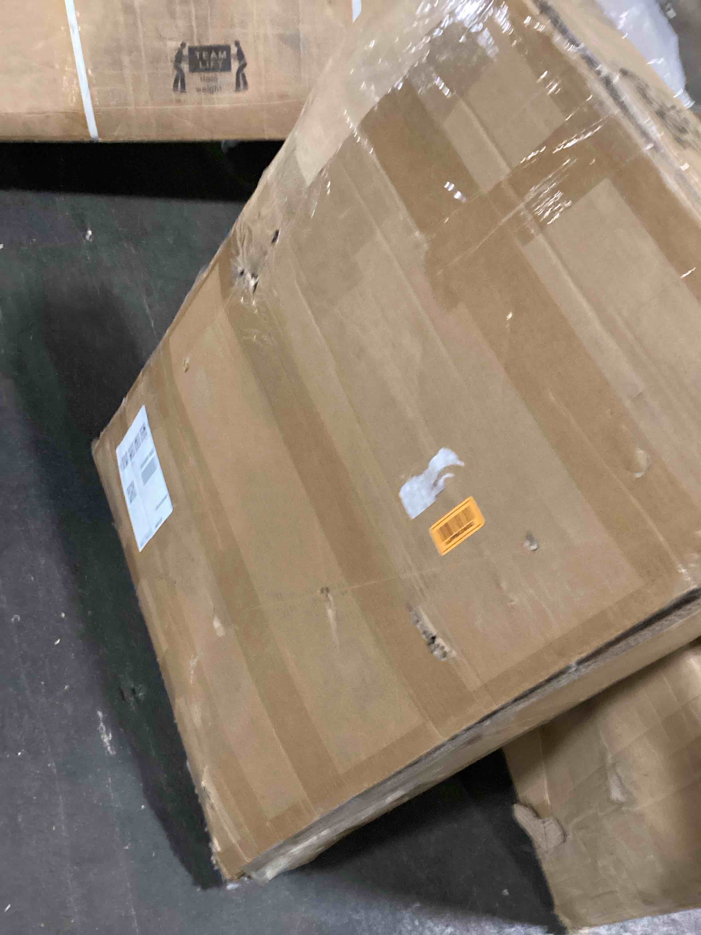 https://s3.amazonaws.com/lotting-images-prod/bidfta/PPE1480482_1731073222151.jpeg