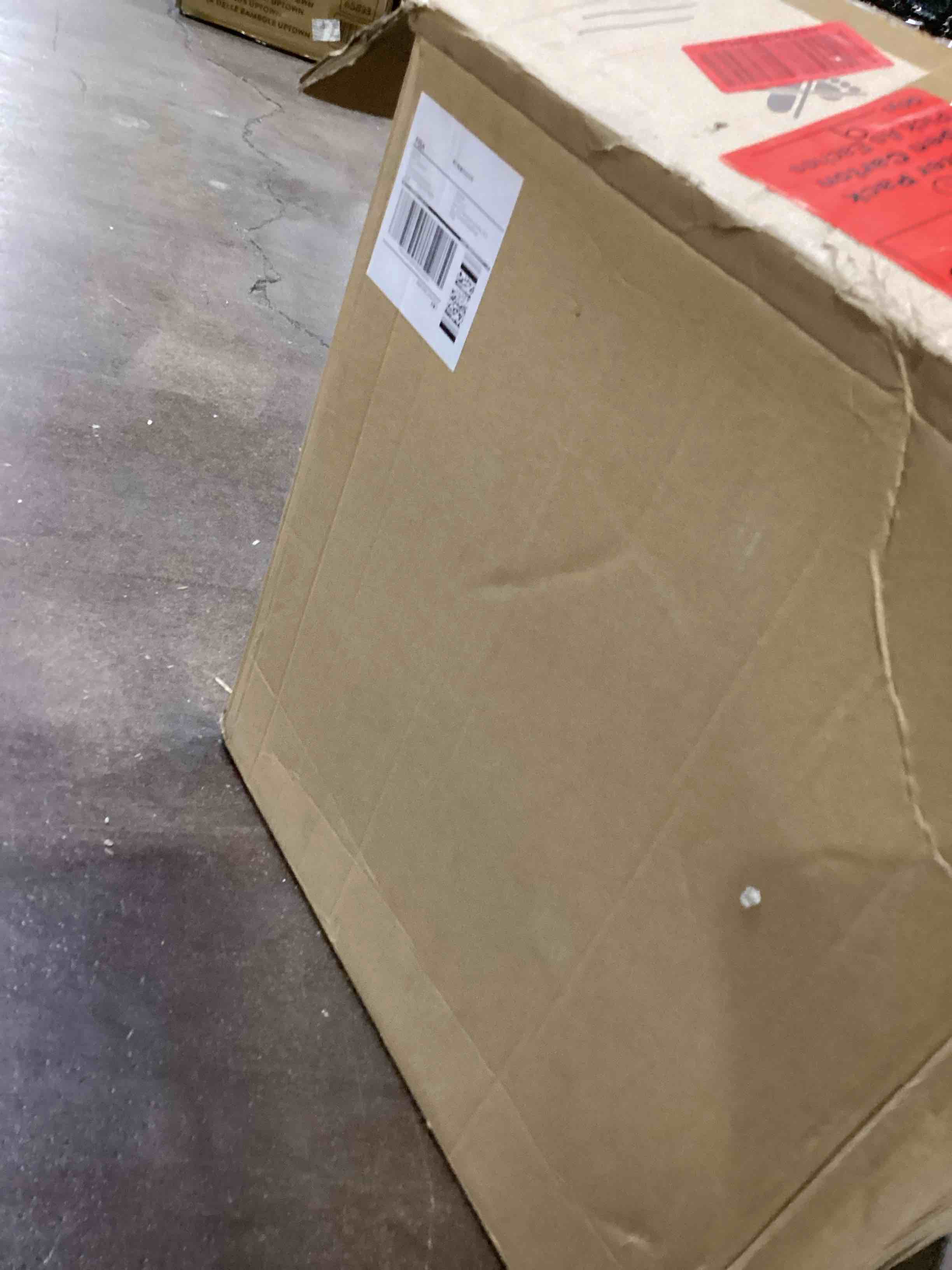 https://s3.amazonaws.com/lotting-images-prod/bidfta/PPE1481605_1731961184579.jpeg