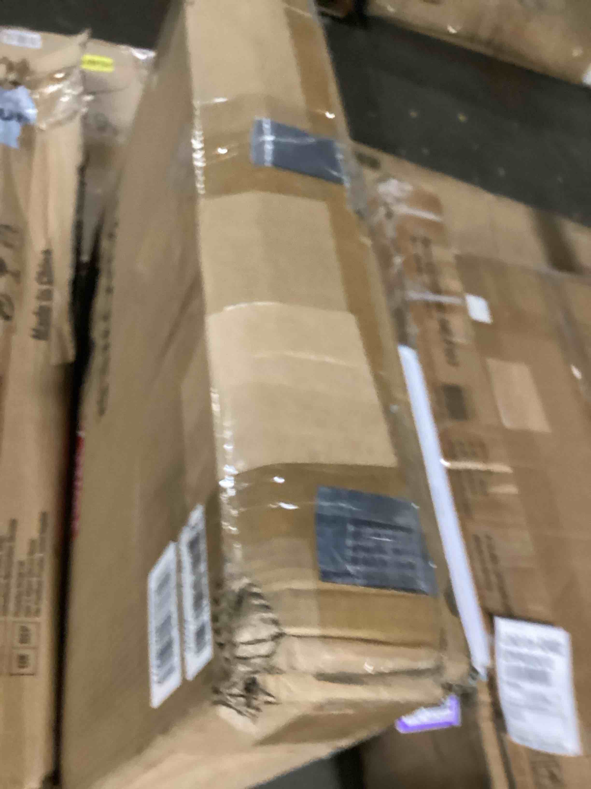 https://s3.amazonaws.com/lotting-images-prod/bidfta/PPE1482682_1732655119964.jpeg