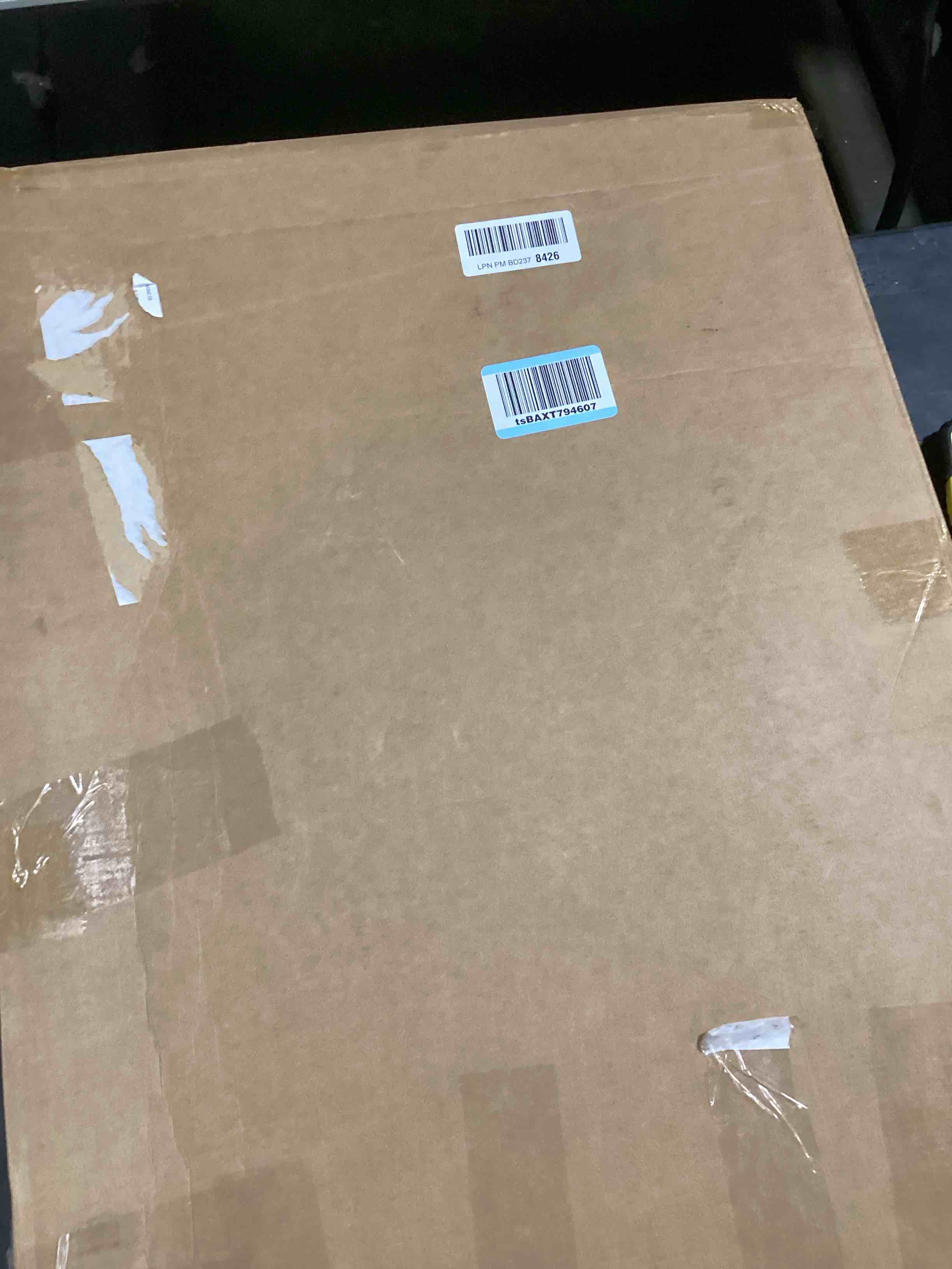 https://s3.amazonaws.com/lotting-images-prod/bidfta/PPE1484167_1731605938467.jpeg