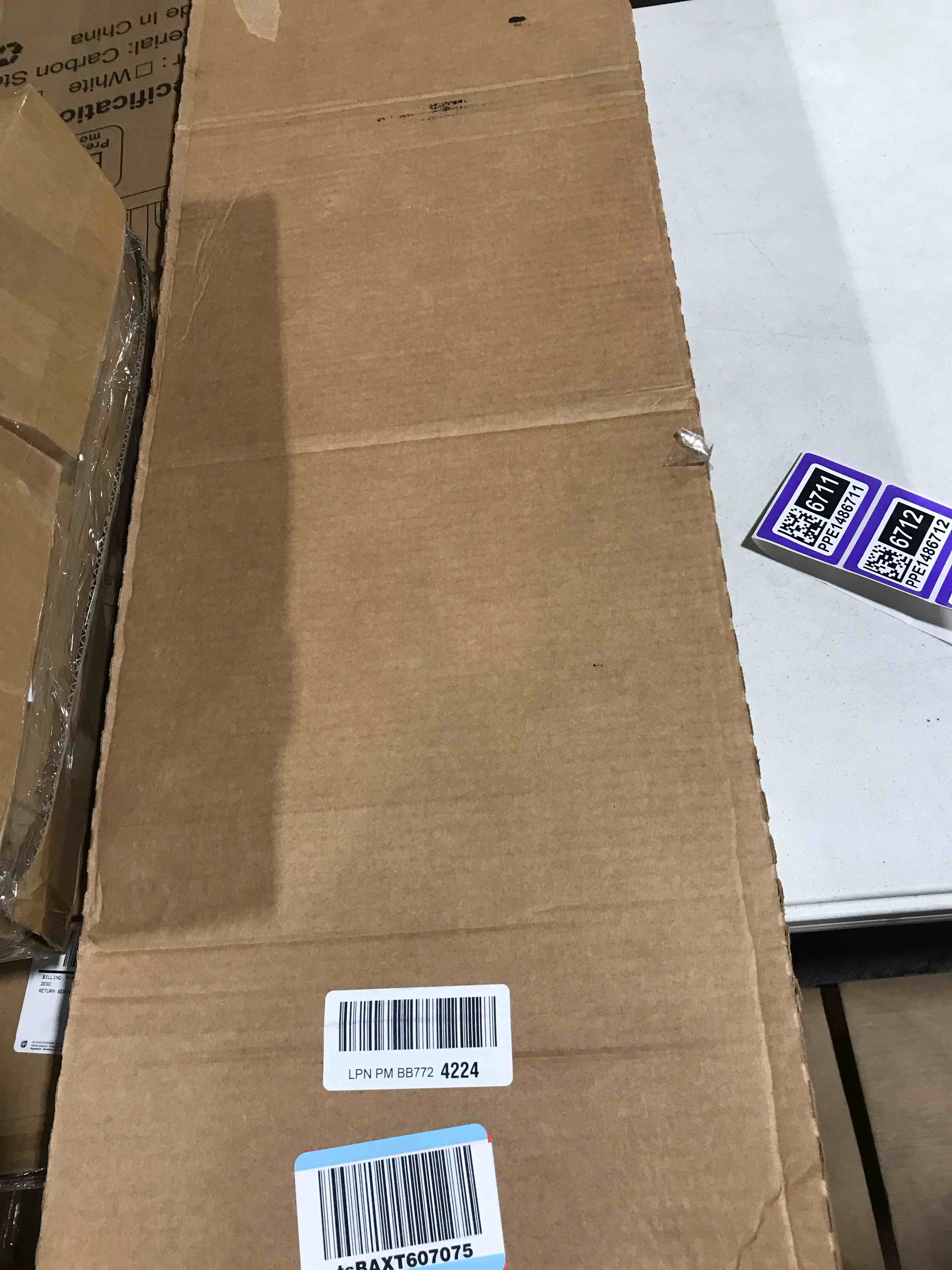 https://s3.amazonaws.com/lotting-images-prod/bidfta/PPE1486711_1731762228444.jpeg