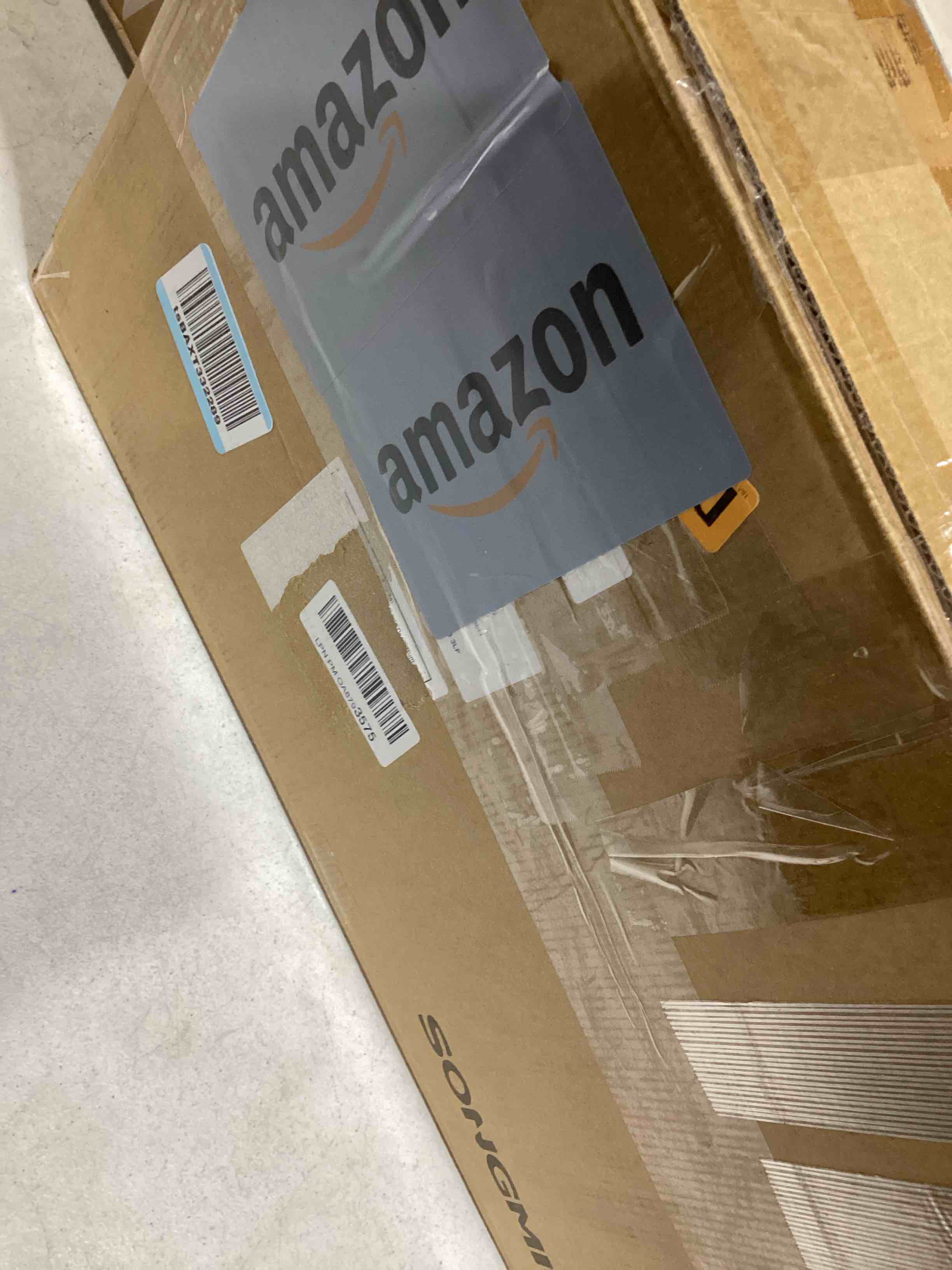 https://s3.amazonaws.com/lotting-images-prod/bidfta/PPE1487940_1732125831256.jpeg