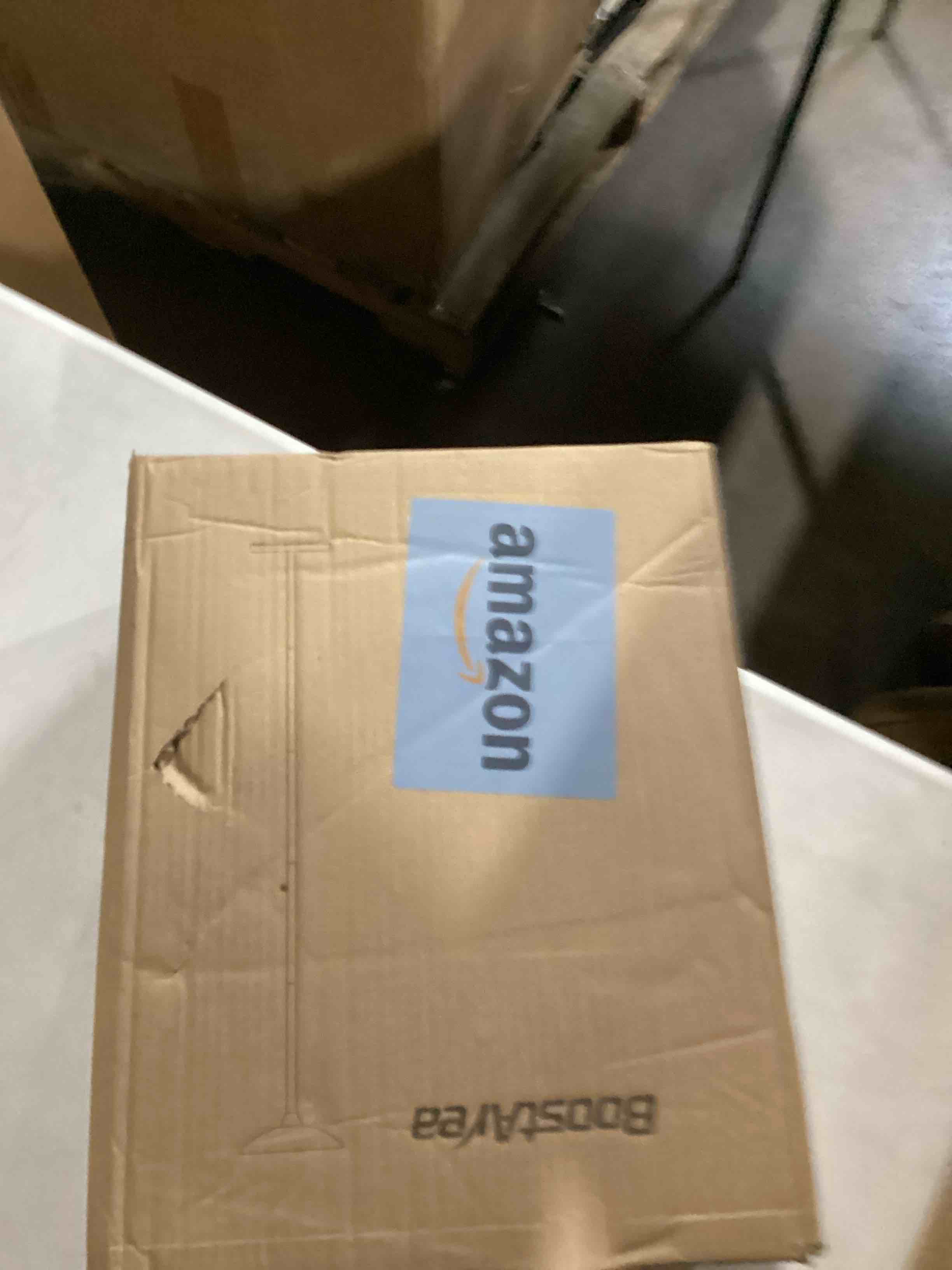 https://s3.amazonaws.com/lotting-images-prod/bidfta/PPE1489995_1733324733524.jpeg