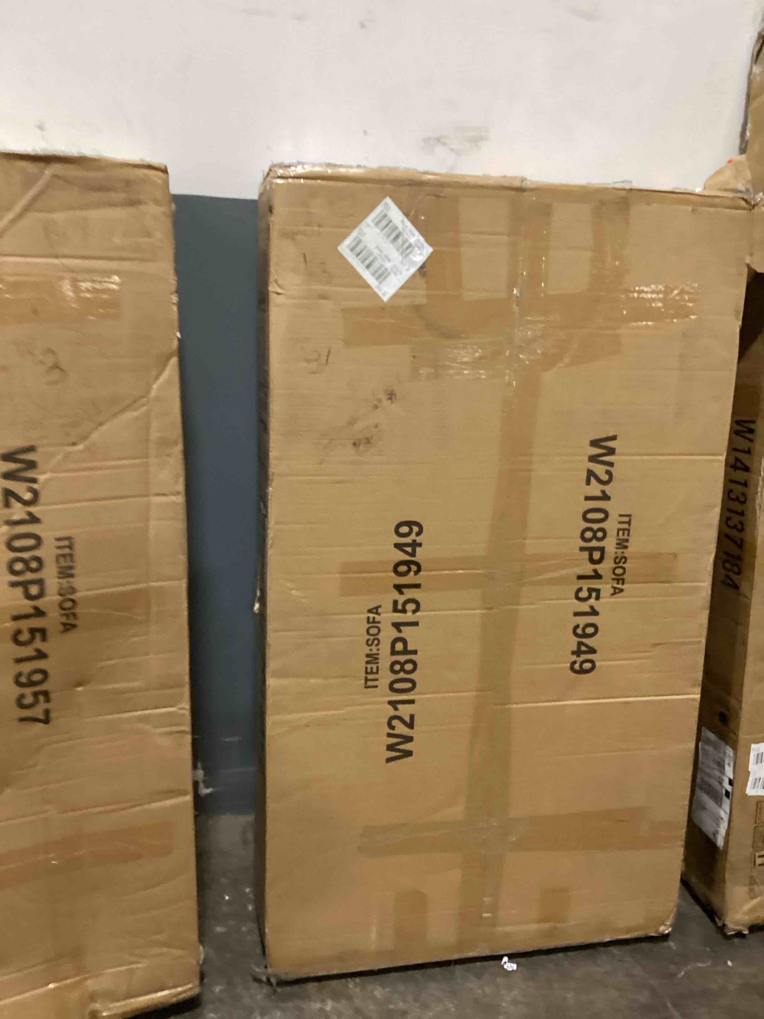 https://s3.amazonaws.com/lotting-images-prod/bidfta/PPE1491129_1734031188022.jpeg