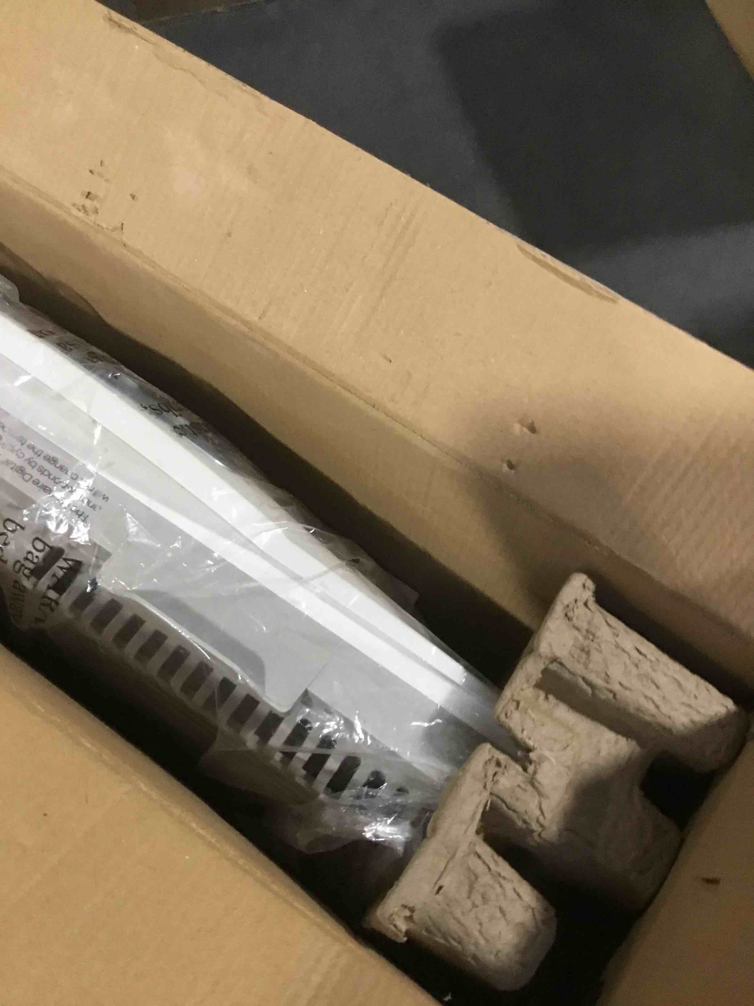 https://s3.amazonaws.com/lotting-images-prod/bidfta/PPE1492193_1737983190168.jpeg