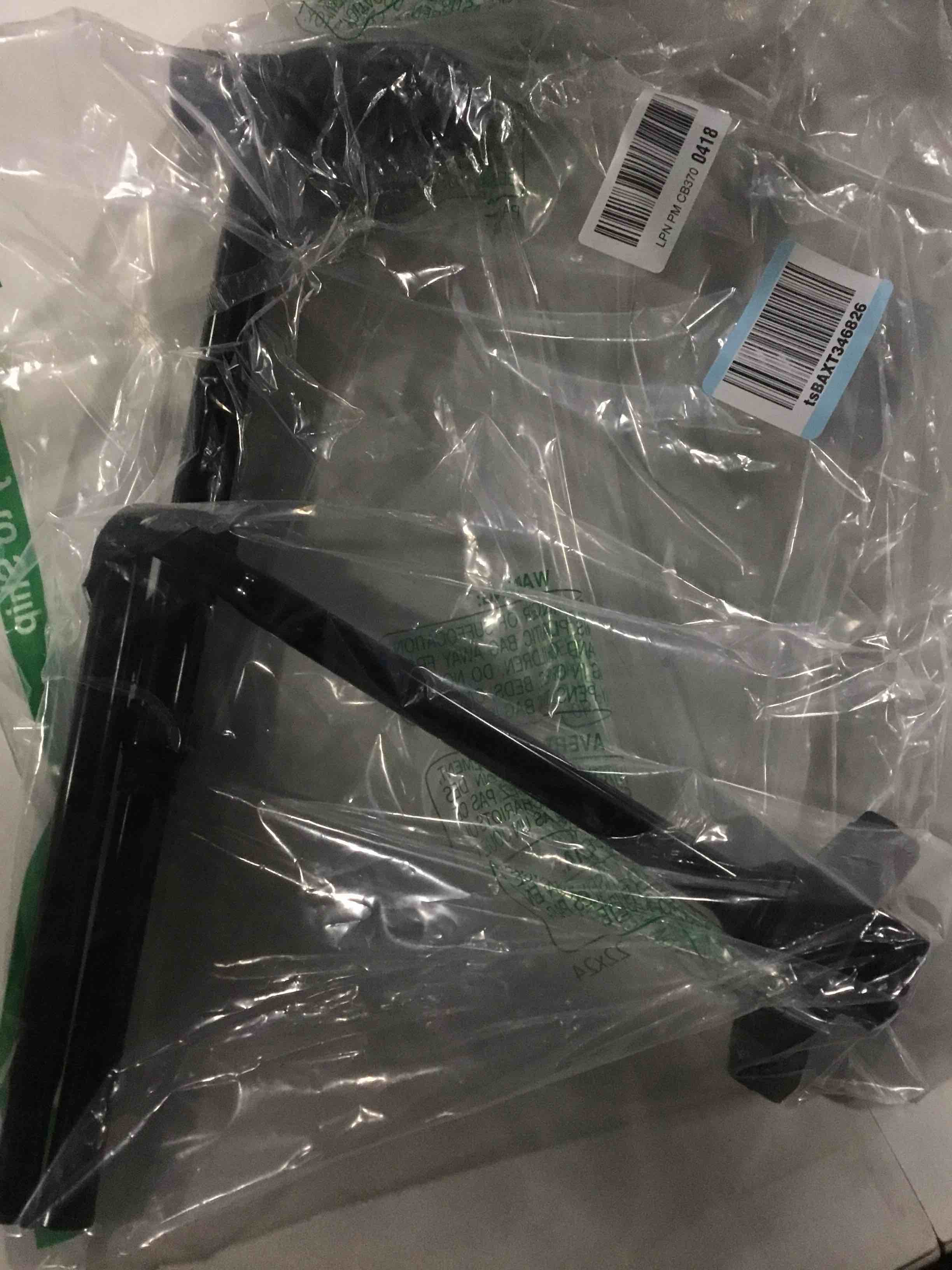 https://s3.amazonaws.com/lotting-images-prod/bidfta/PPE1492576_1738259729907.jpeg