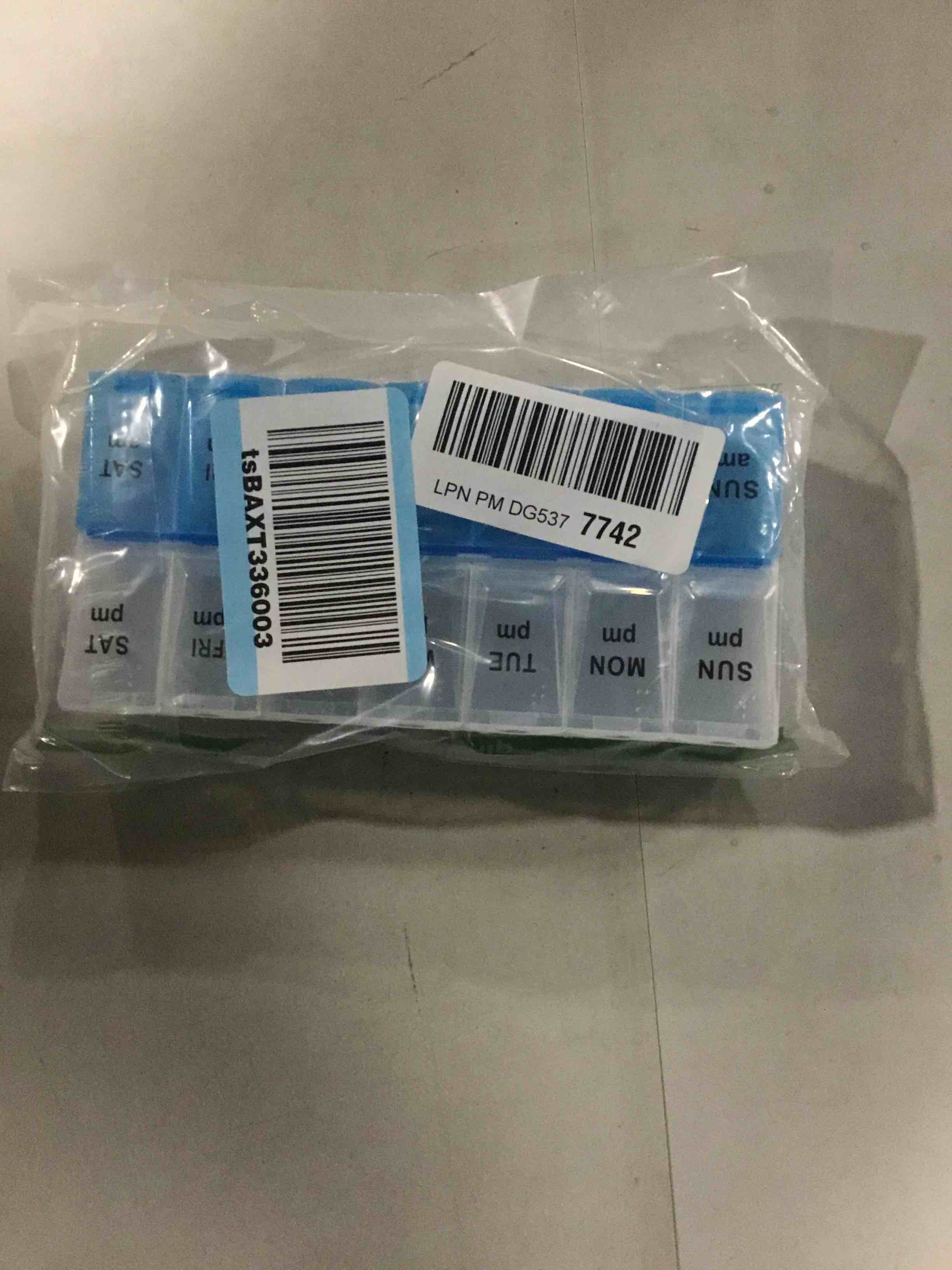 https://s3.amazonaws.com/lotting-images-prod/bidfta/PPE1492590_1738260656799.jpeg