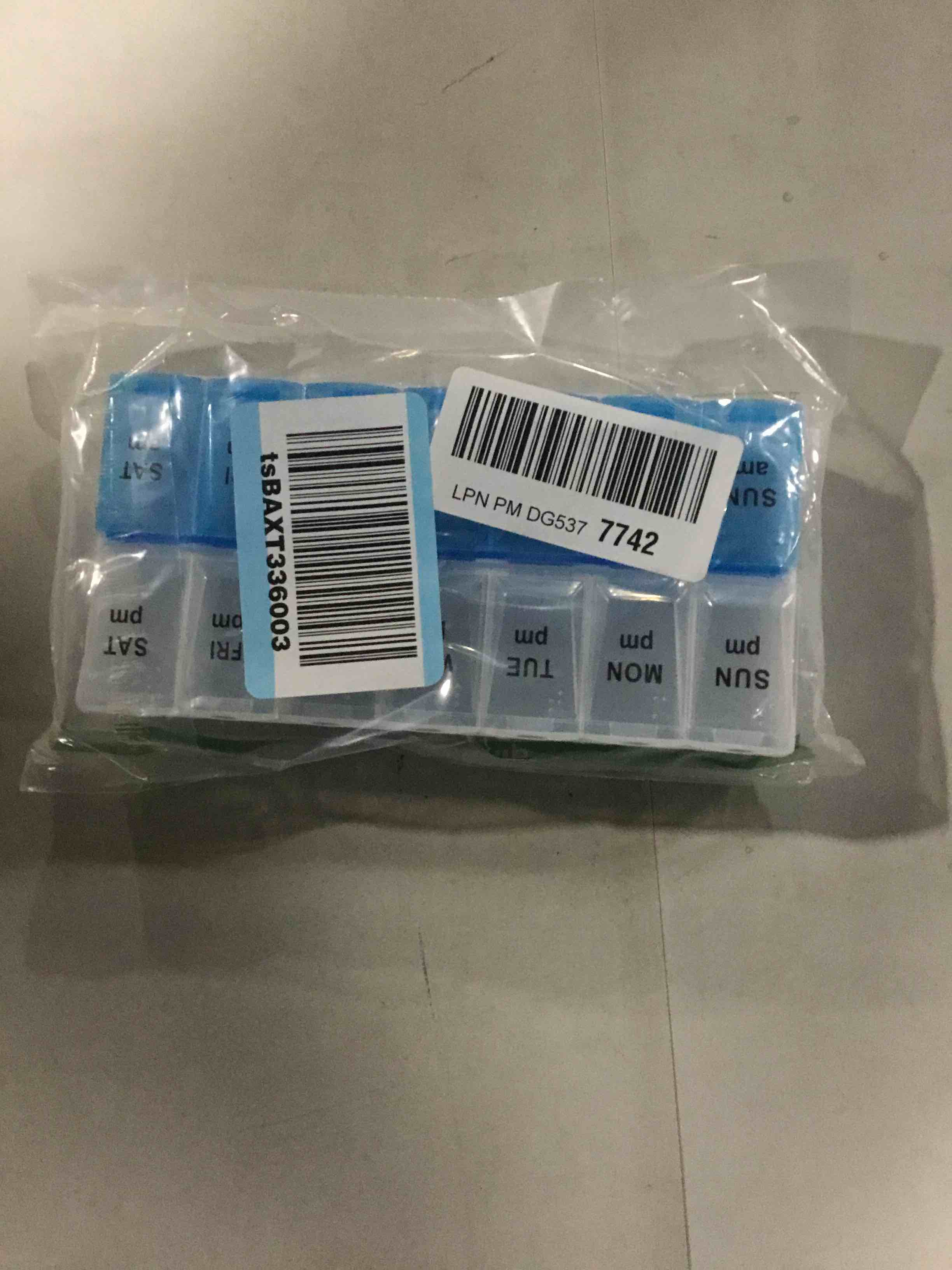 https://s3.amazonaws.com/lotting-images-prod/bidfta/PPE1492590_1738260658306.jpeg