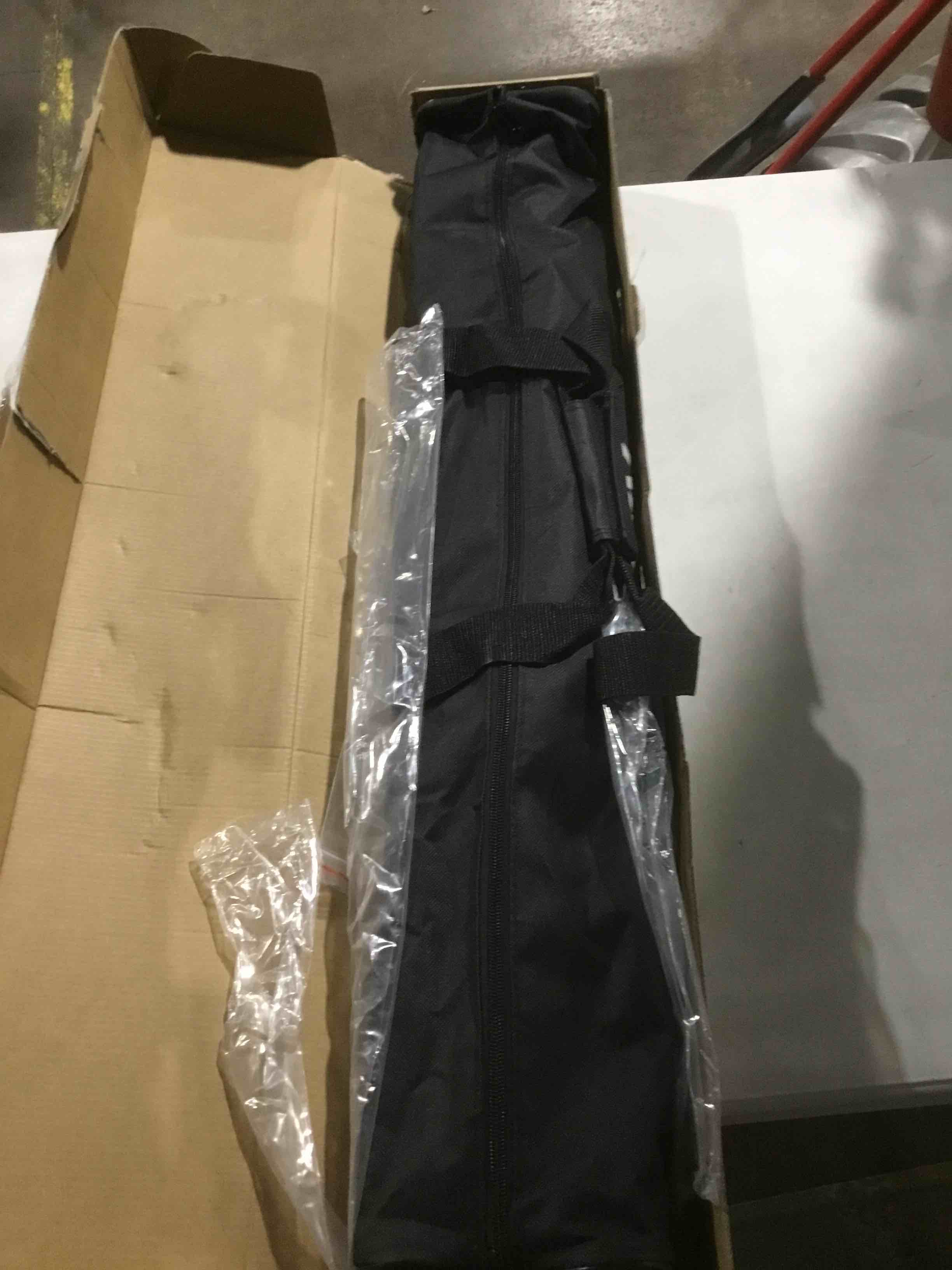 https://s3.amazonaws.com/lotting-images-prod/bidfta/PPE1492679_1738325878510.jpeg