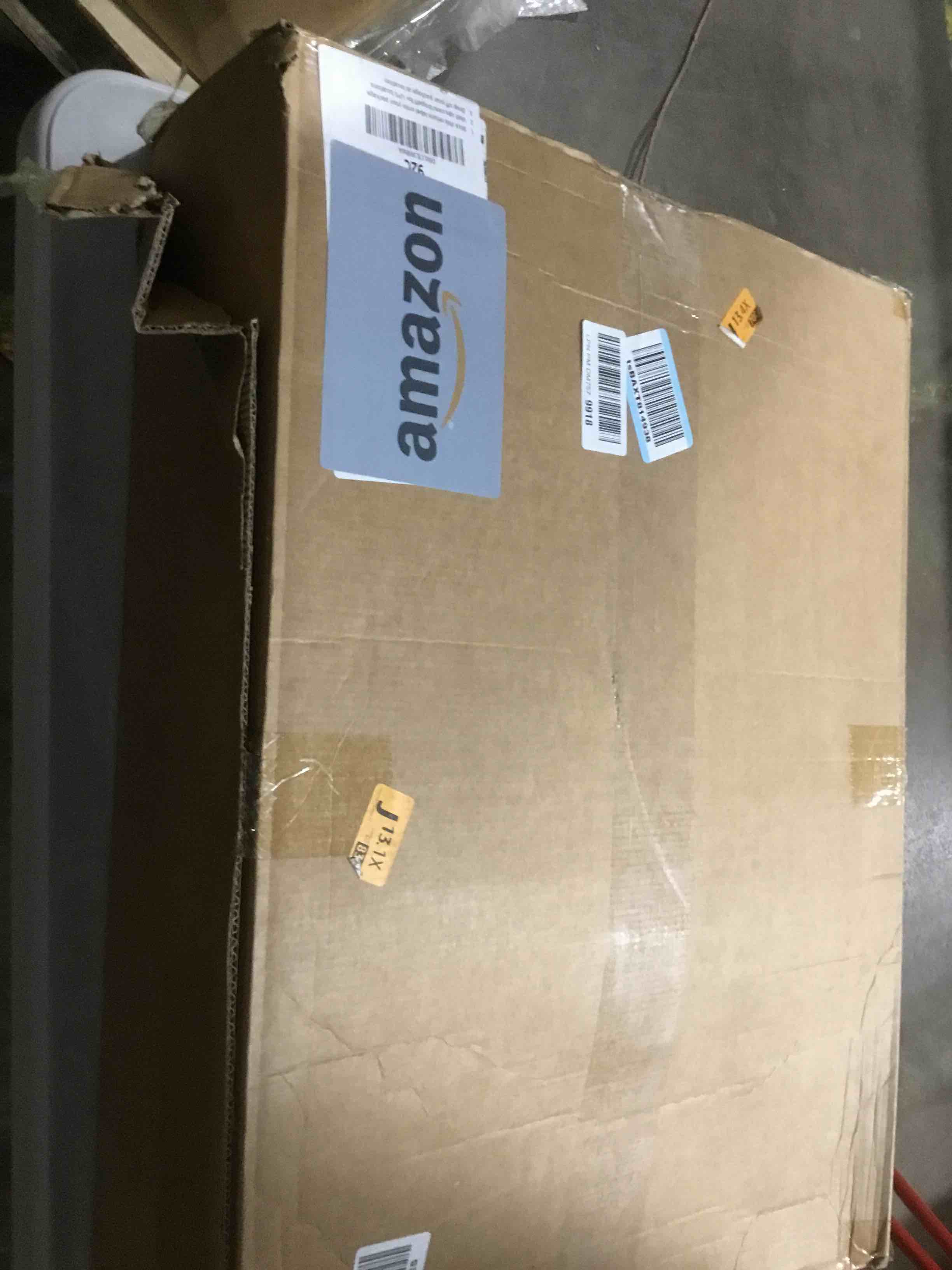 https://s3.amazonaws.com/lotting-images-prod/bidfta/PPE1492717_1738330780426.jpeg