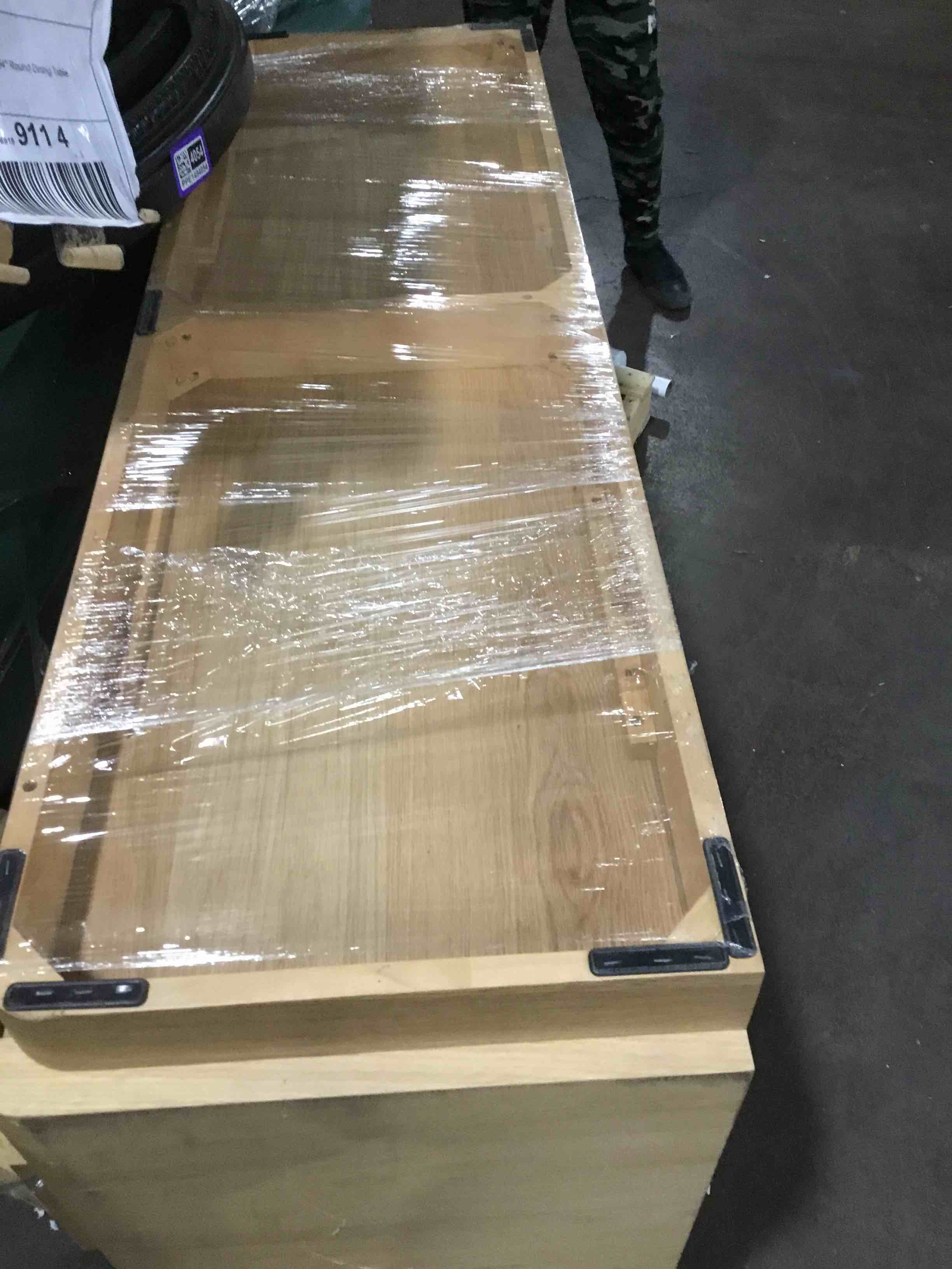 https://s3.amazonaws.com/lotting-images-prod/bidfta/PPE1494056_1739466706498.jpeg