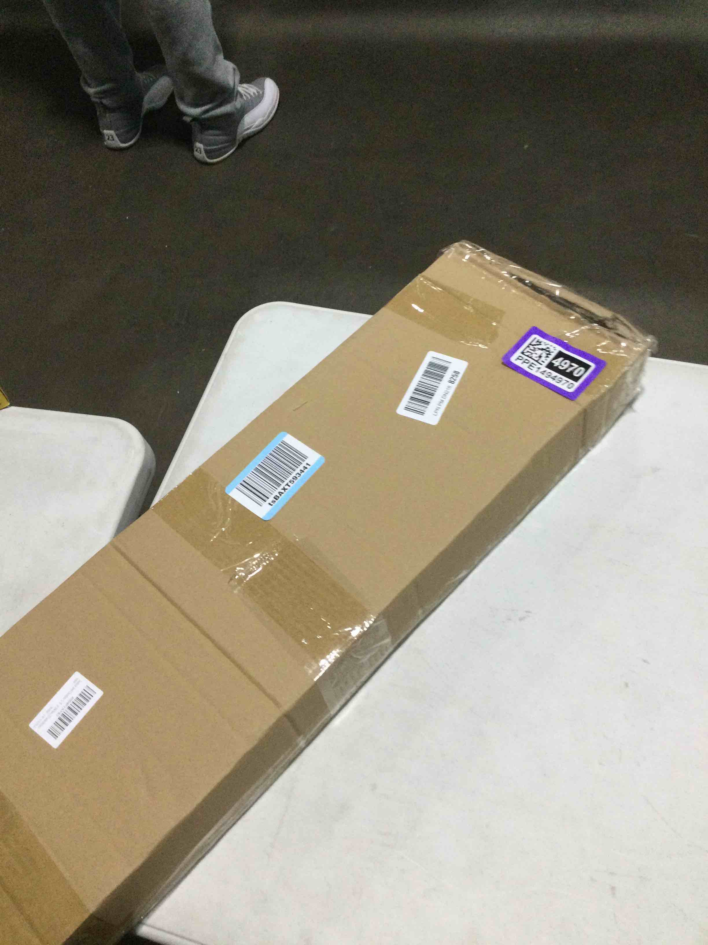 https://s3.amazonaws.com/lotting-images-prod/bidfta/PPE1494970_1740598525272.jpeg