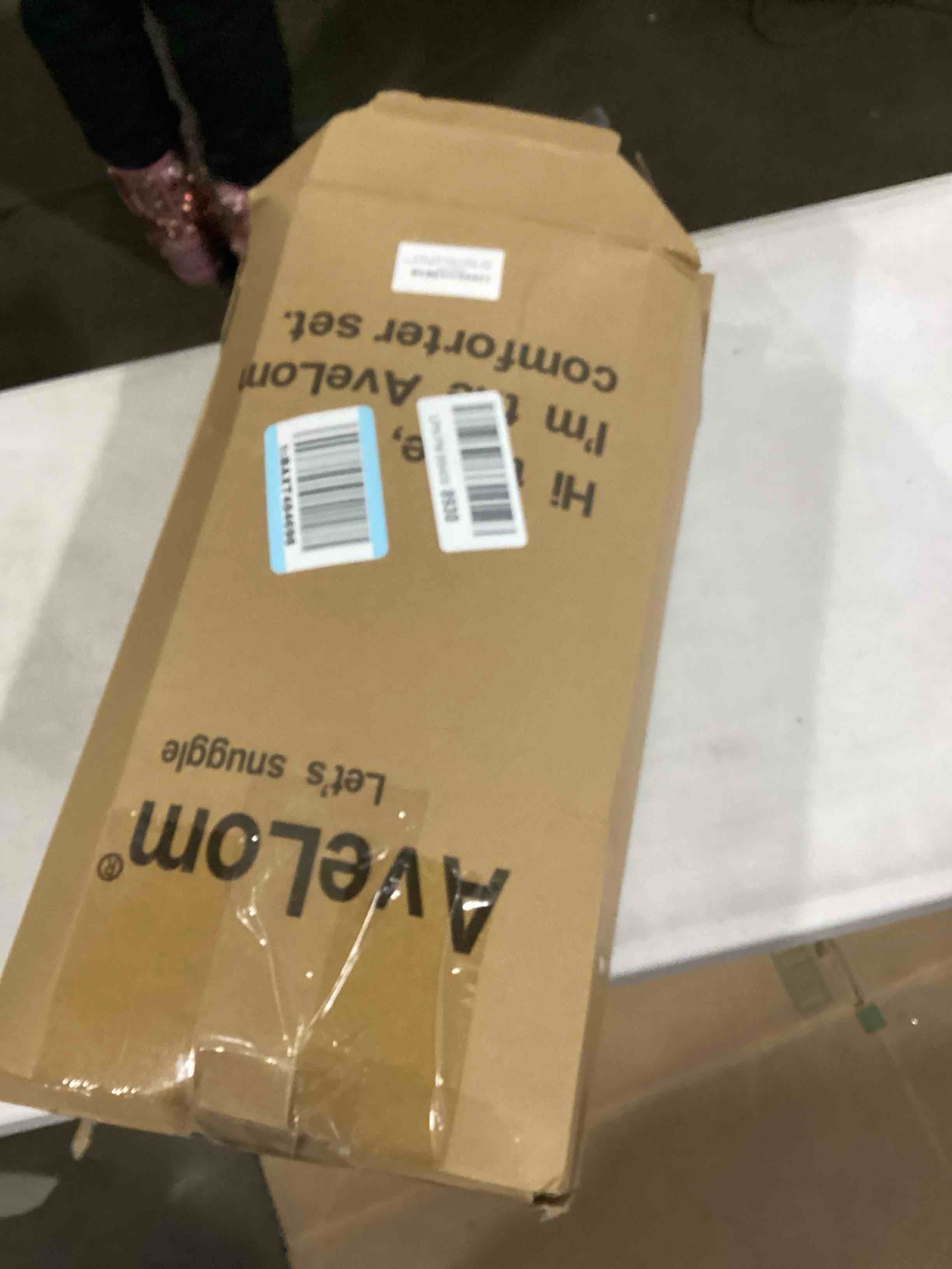 https://s3.amazonaws.com/lotting-images-prod/bidfta/PPE1495264_1732899359948.jpeg