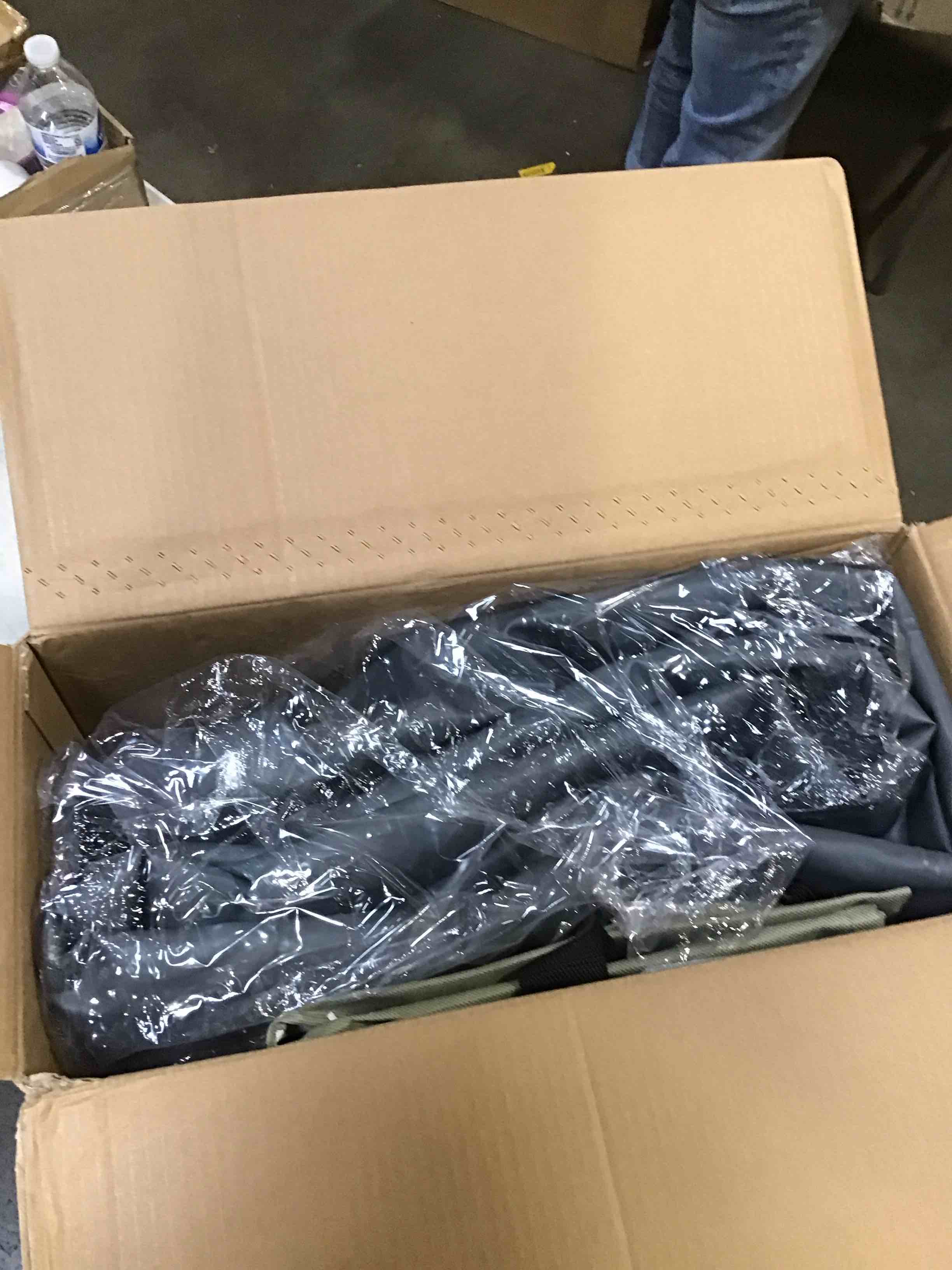 https://s3.amazonaws.com/lotting-images-prod/bidfta/PPE1496444_1736452645723.jpeg