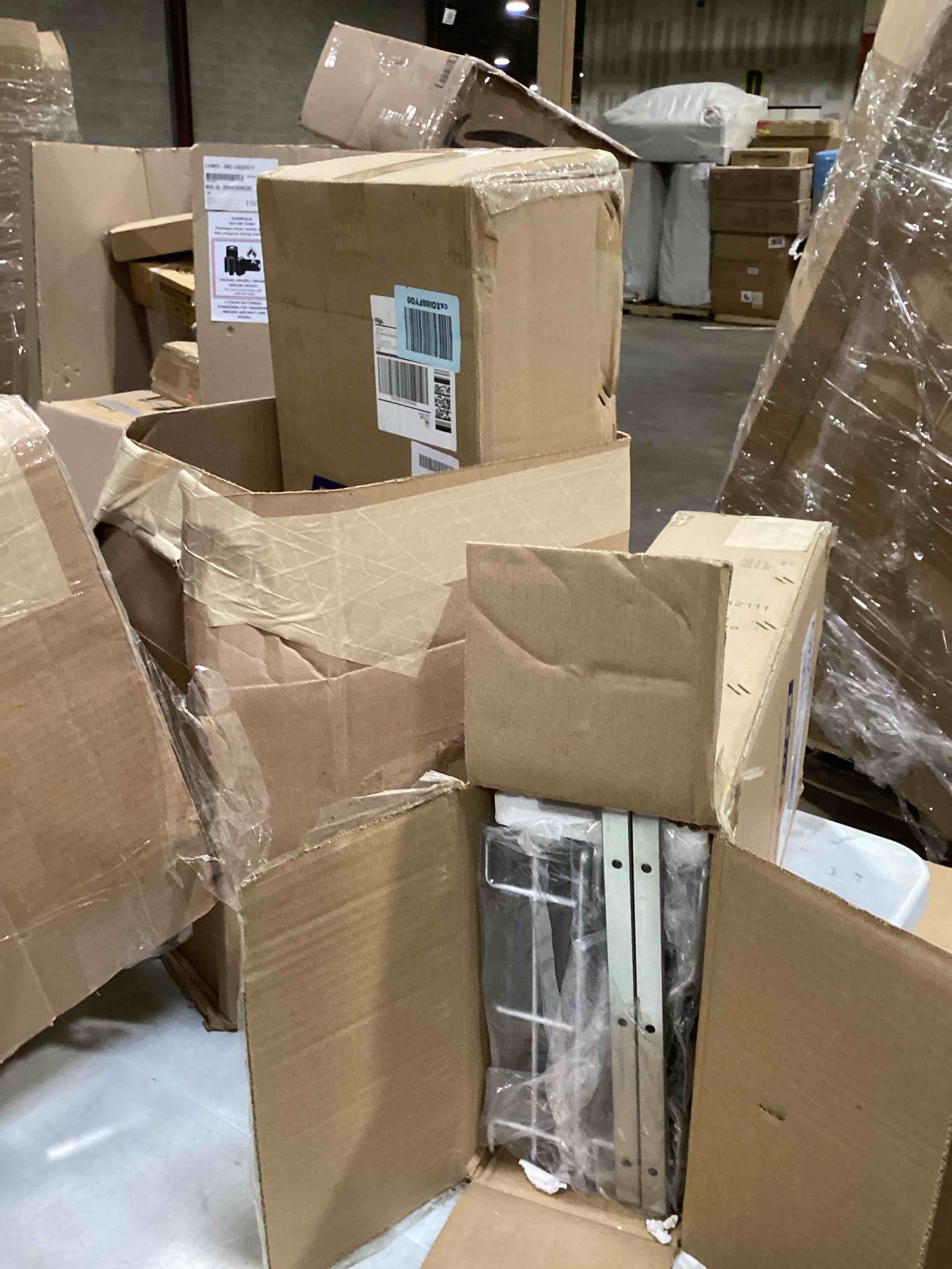 https://s3.amazonaws.com/lotting-images-prod/bidfta/PPE1496483_1736520683519.jpeg