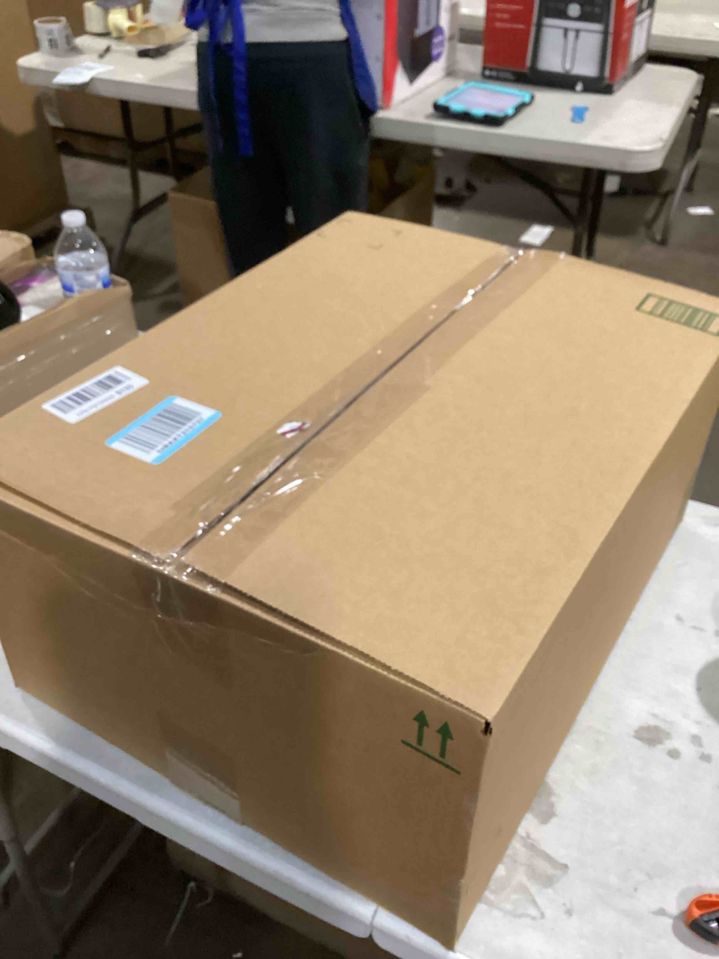 https://s3.amazonaws.com/lotting-images-prod/bidfta/PPE1496560_1736540154004.jpeg