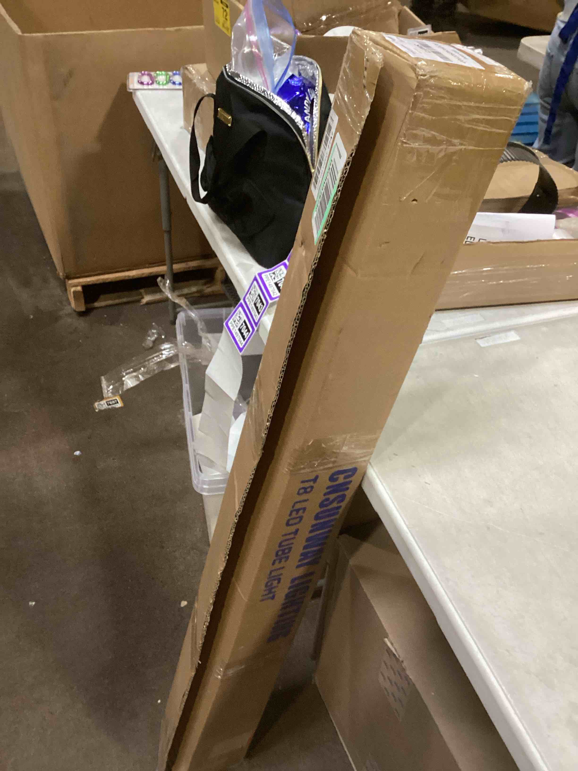 https://s3.amazonaws.com/lotting-images-prod/bidfta/PPE1497044_1737048887586.jpeg