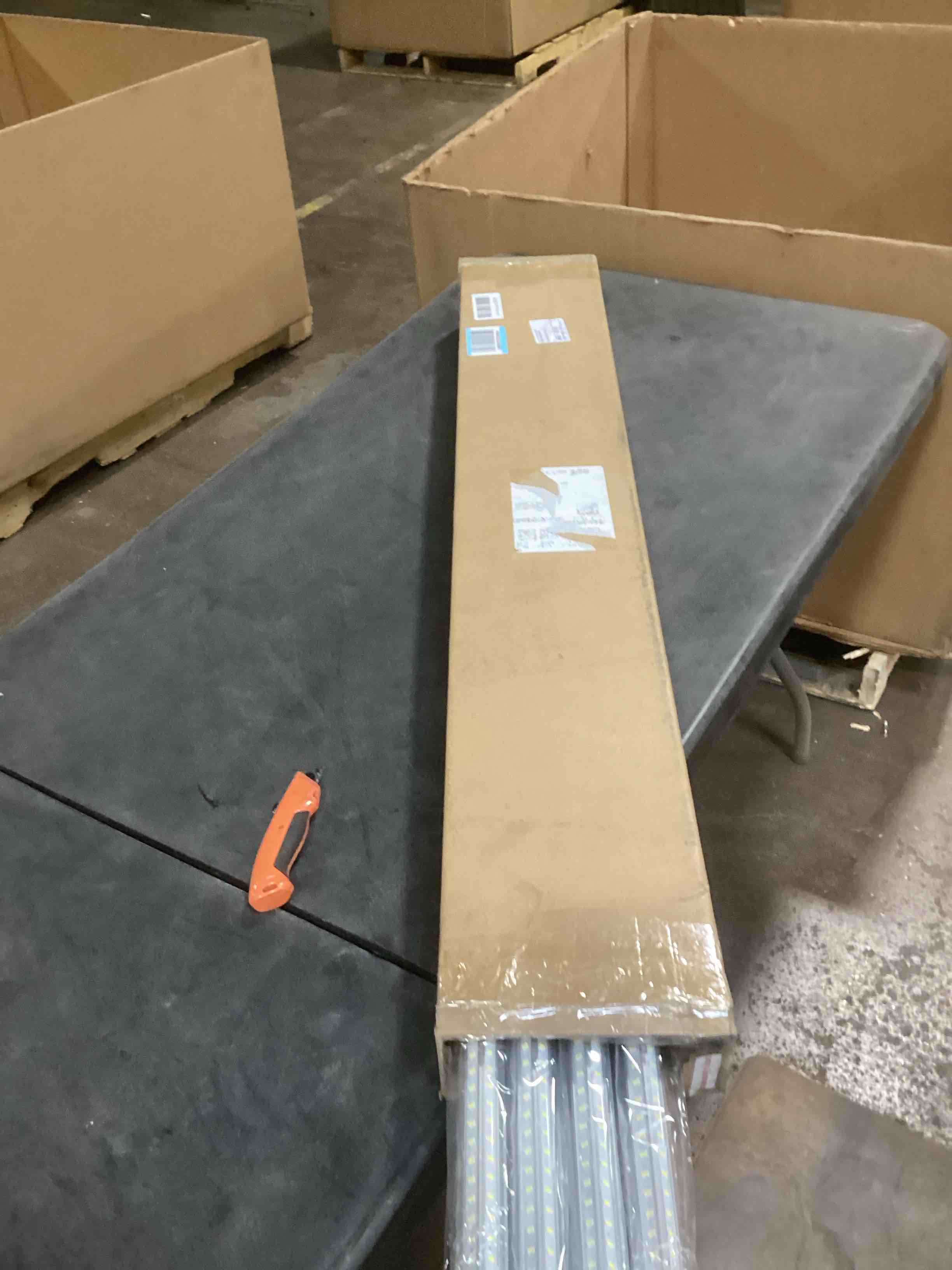 https://s3.amazonaws.com/lotting-images-prod/bidfta/PPE1497845_1737730643189.jpeg