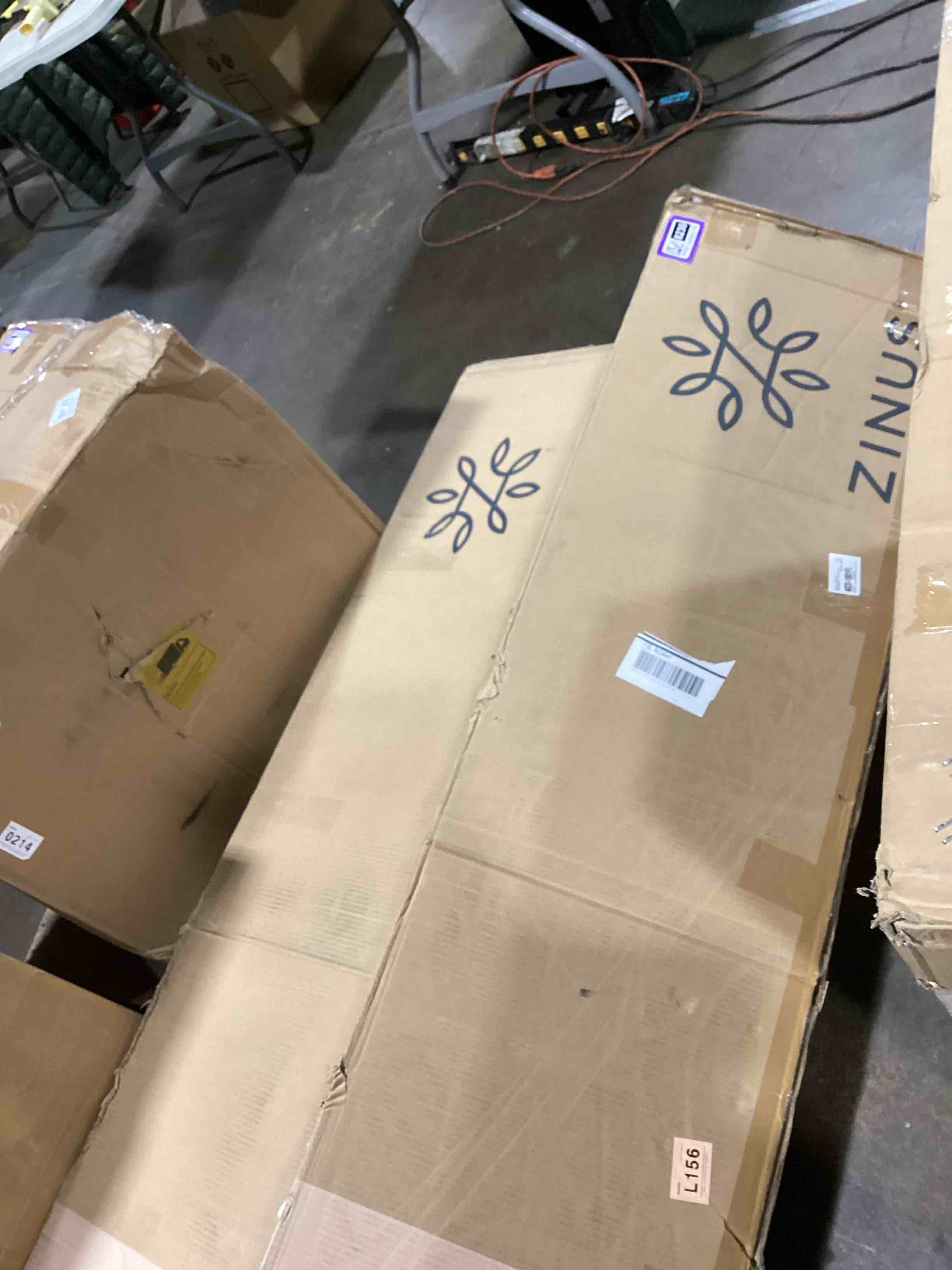 https://s3.amazonaws.com/lotting-images-prod/bidfta/PPE1498230_1735906559762.jpeg