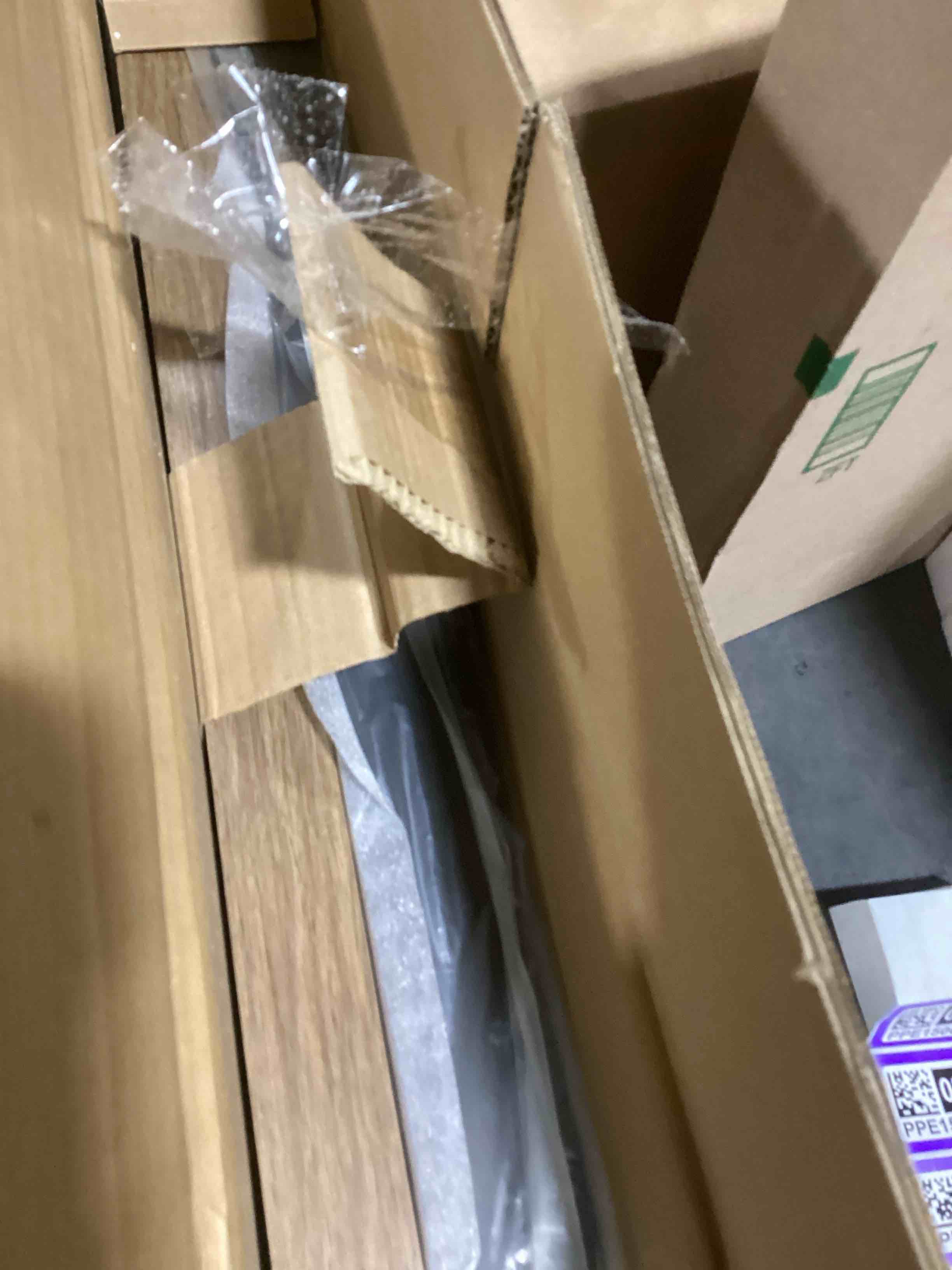 https://s3.amazonaws.com/lotting-images-prod/bidfta/PPE1500286_1738069728712.jpeg